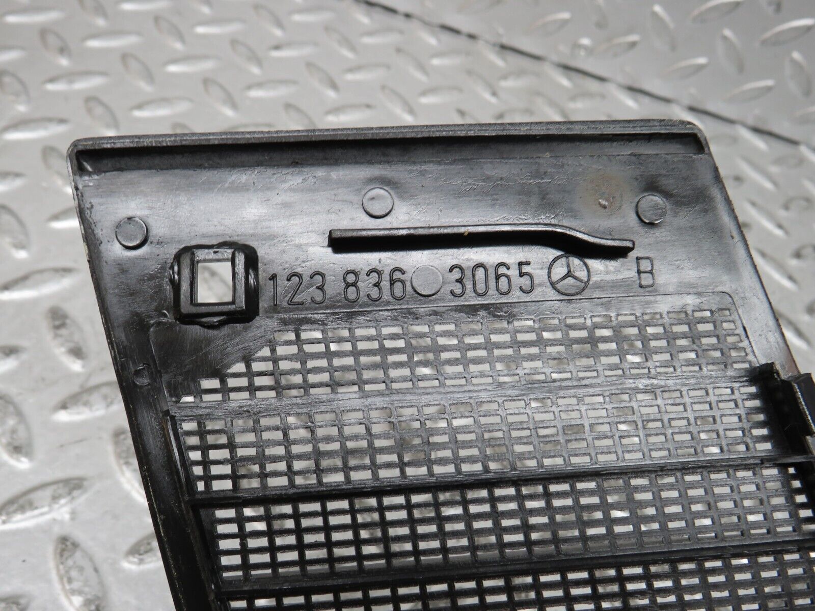 28569 Mercedes-Benz W123 230E Air Intake Grill Right Side 1238363065
