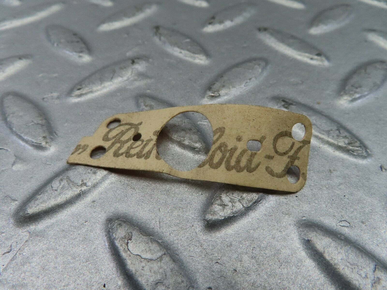 9217 Mercedes-Benz W114 Carburettor Float Chamber Ventilation Valve