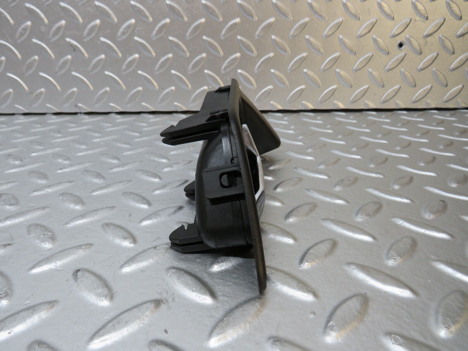 30266 Mercedes-Benz W124 230E Interior Door Handle Front Right 1247600261