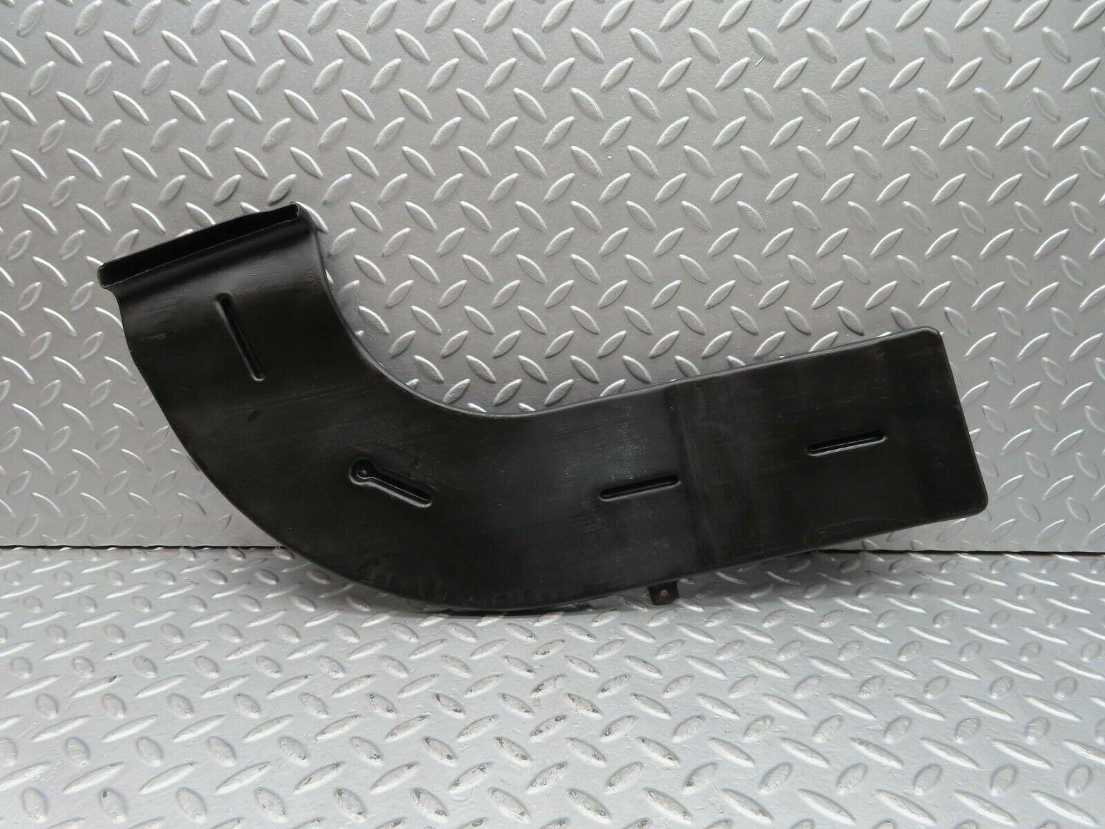 16591 Mercedes-Benz C107 380SLC Air Duct Vent Front Left 1078310346