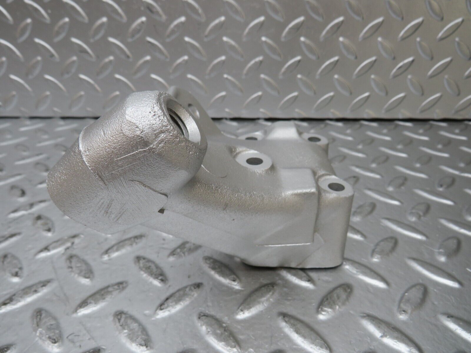 26237 Mercedes-Benz W116 450SE Engine Mount Bracket Left Side 1162232904