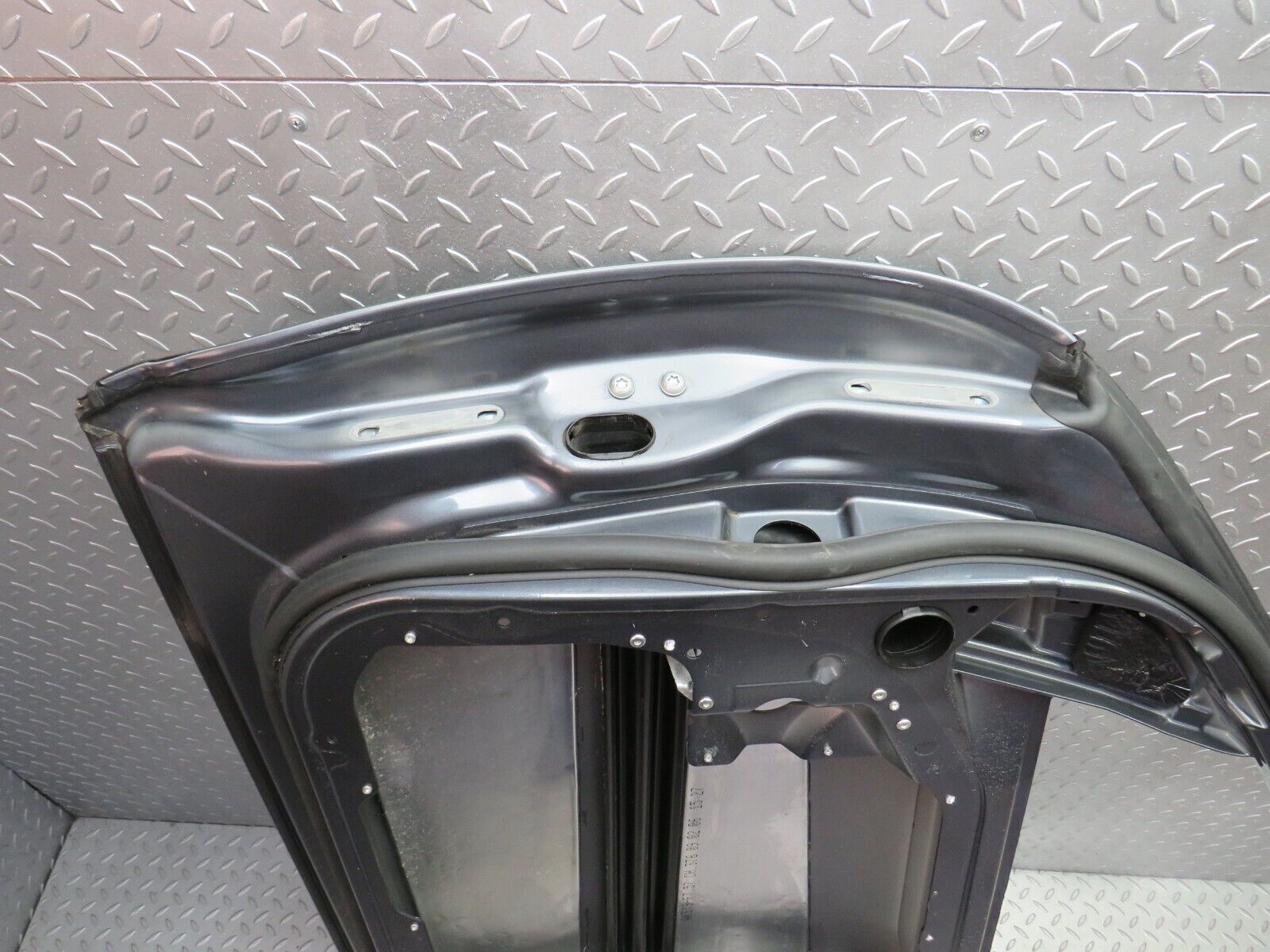 35088 Mercedes-Benz W221 Front Right Door