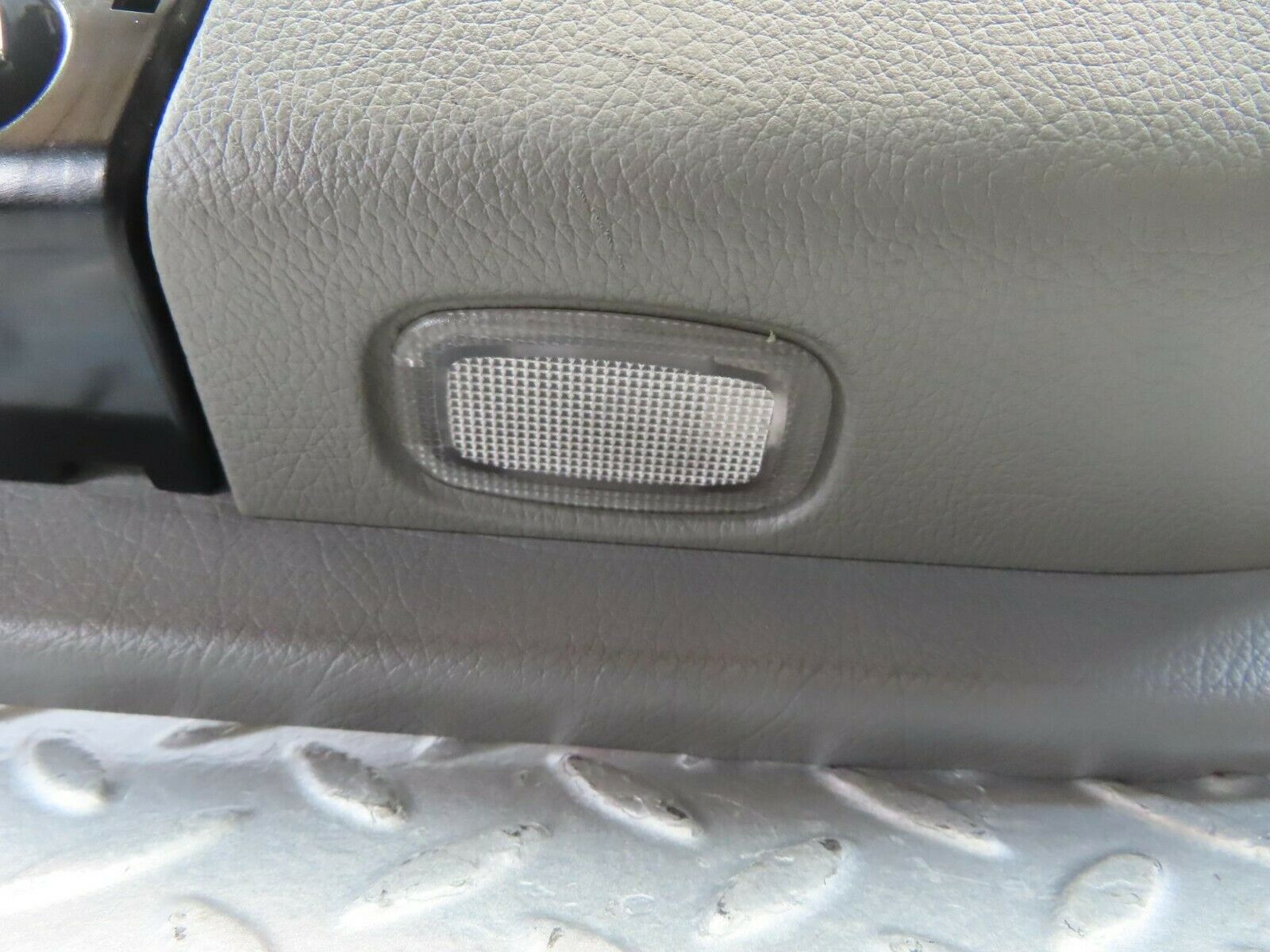 11169 Mercedes-Benz W221 S320 Rear Right Door Card