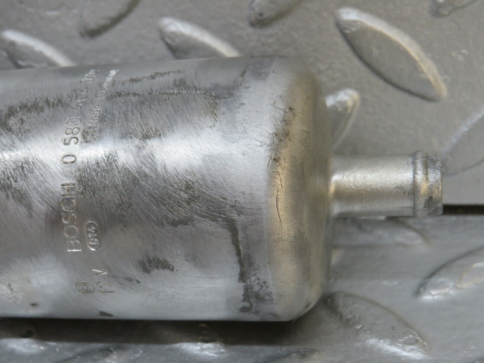 37537 Mercedes-Benz W109 300SEL Fuel Pump Bosch 0580464070