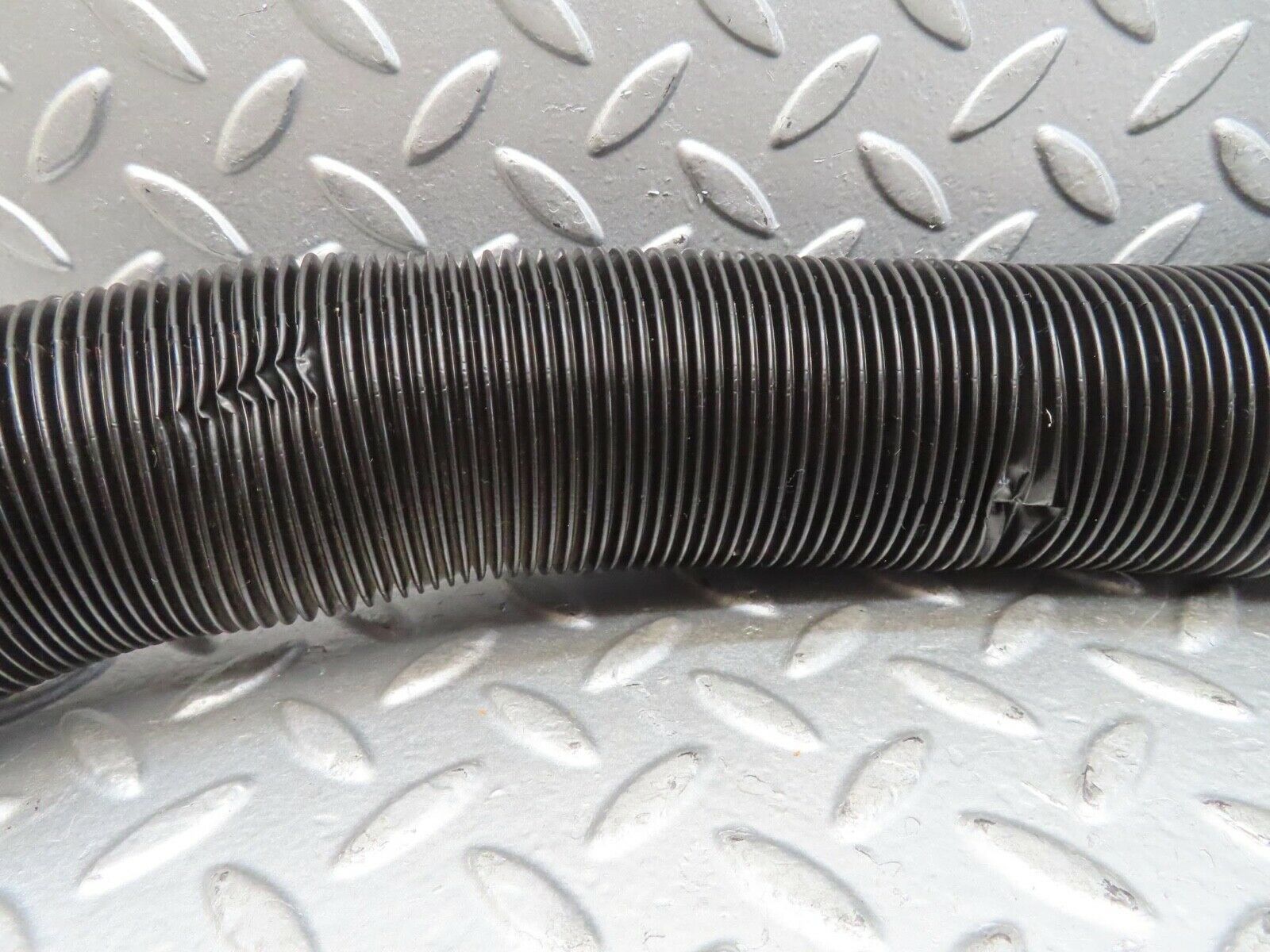 15827 Mercedes-Benz W123 280E Dash Air Vent Pipe Right Side