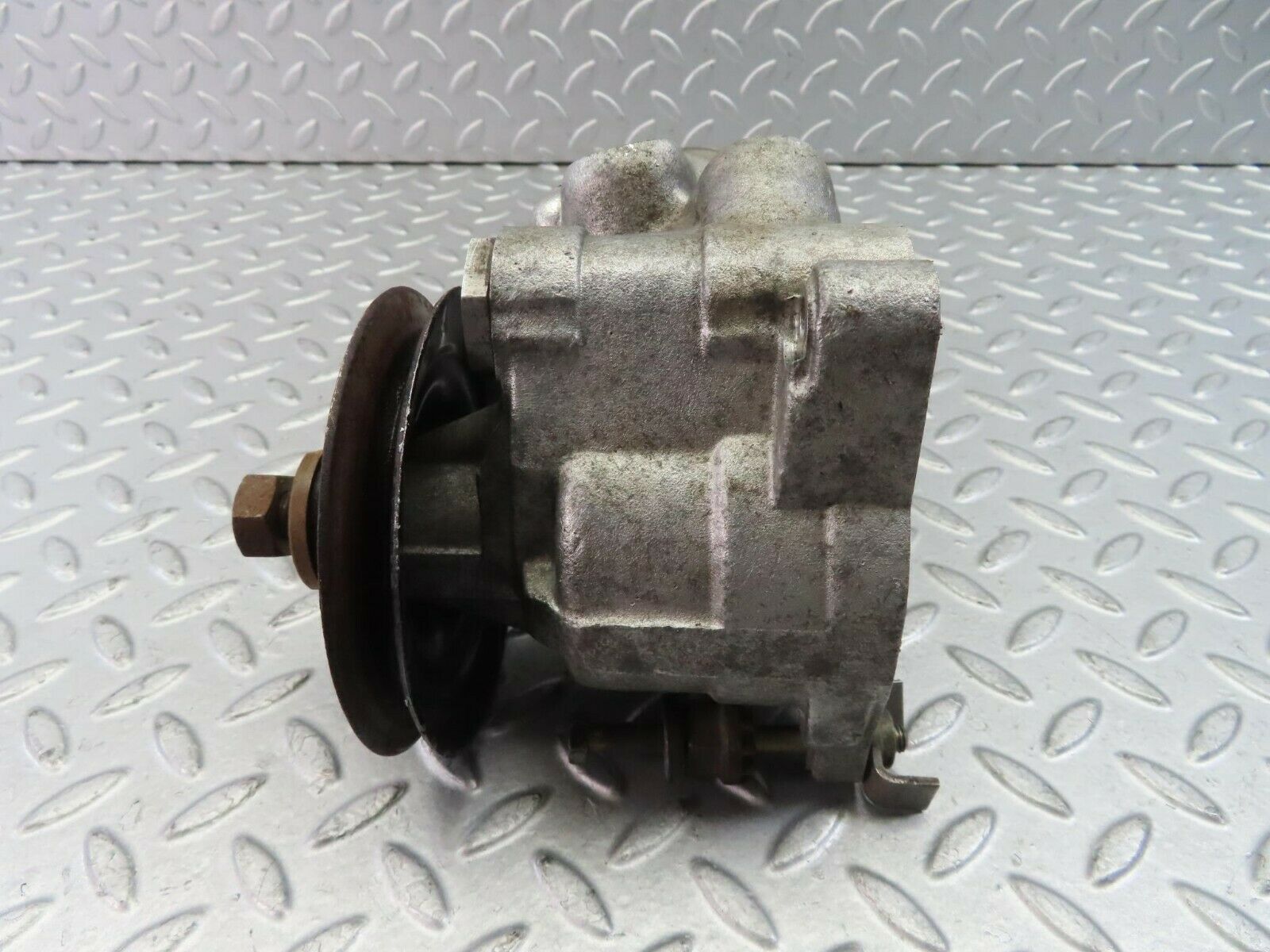 9725 Mercedes-Benz C123 280CE Coupe Power Steering Pump 1264600780