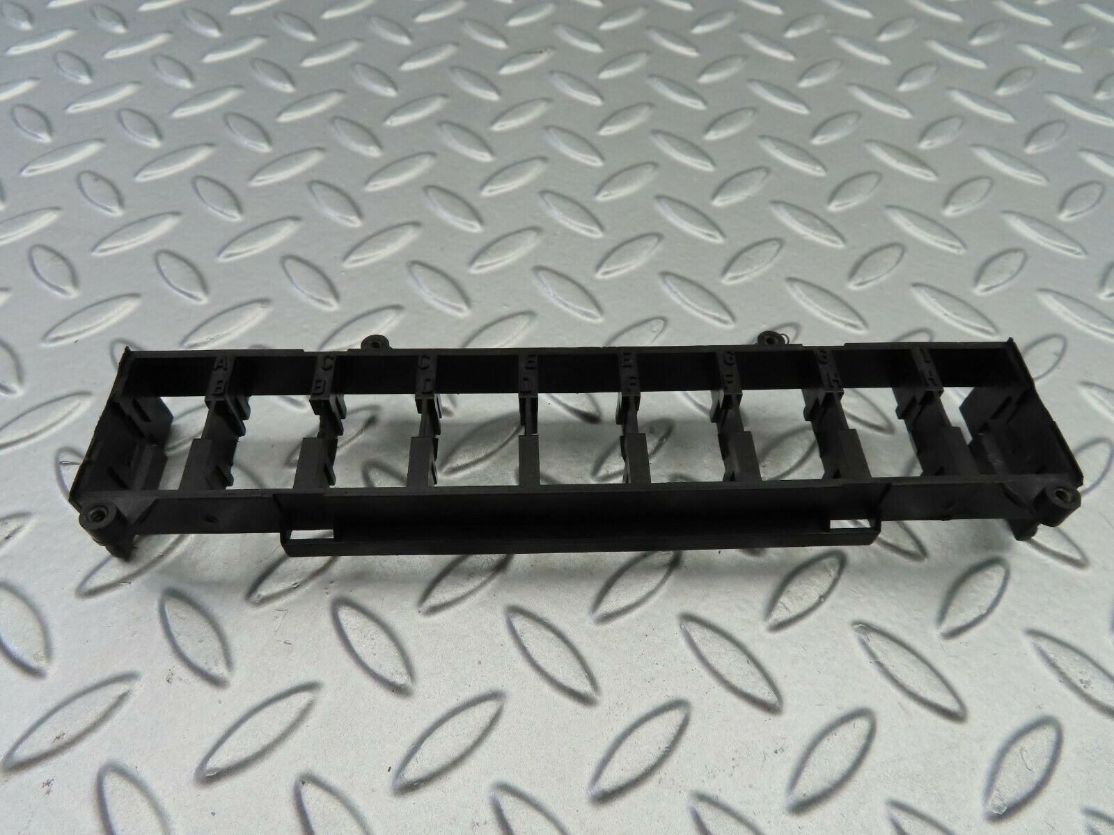 6475 Mercedes-Benz S124 E220 Wagon Centre Console Switch Bracket 1248210071