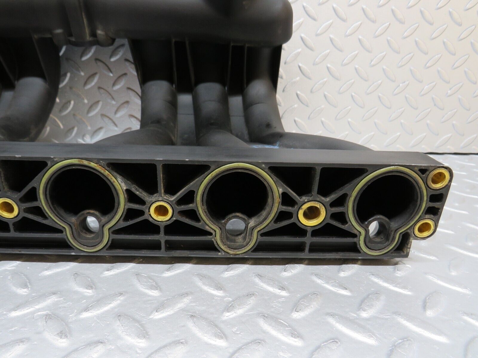 38497 Mercedes-Benz R129 280SL Coupe Air Intake Manifold 1041403601