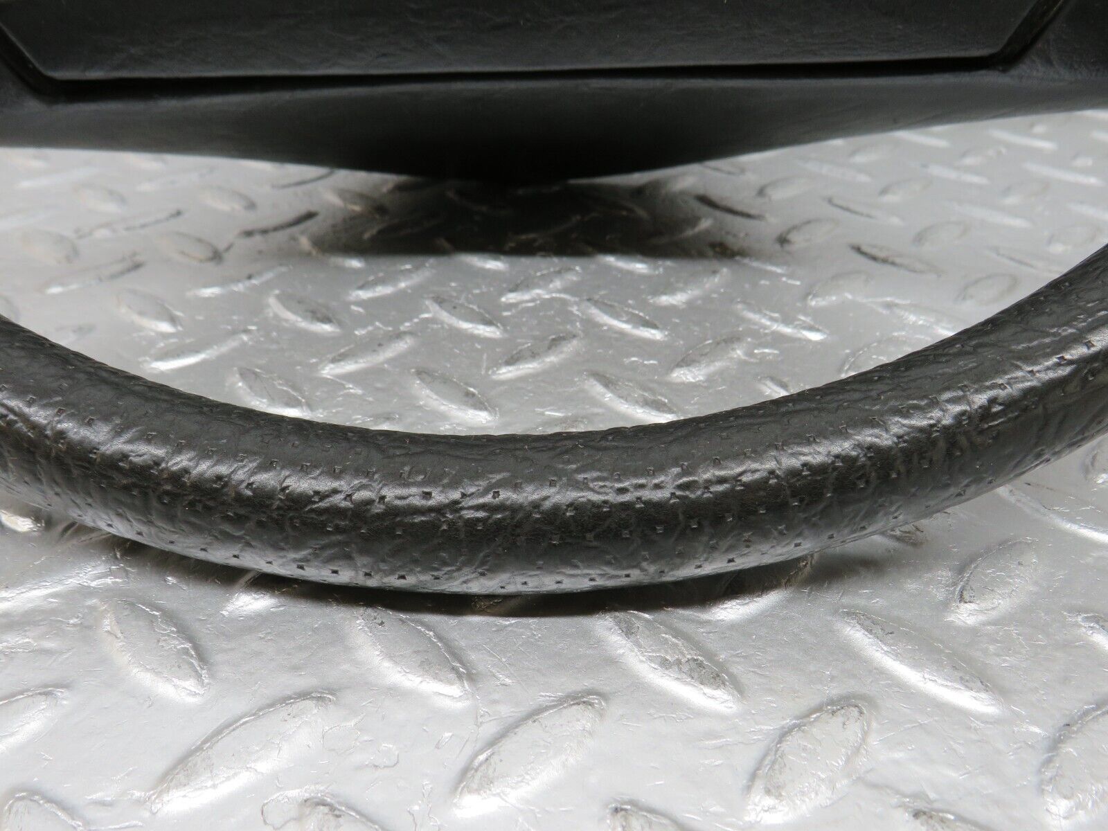 34340 Mercedes-Benz C126 380SEC Coupe Steering Wheel 1264640017