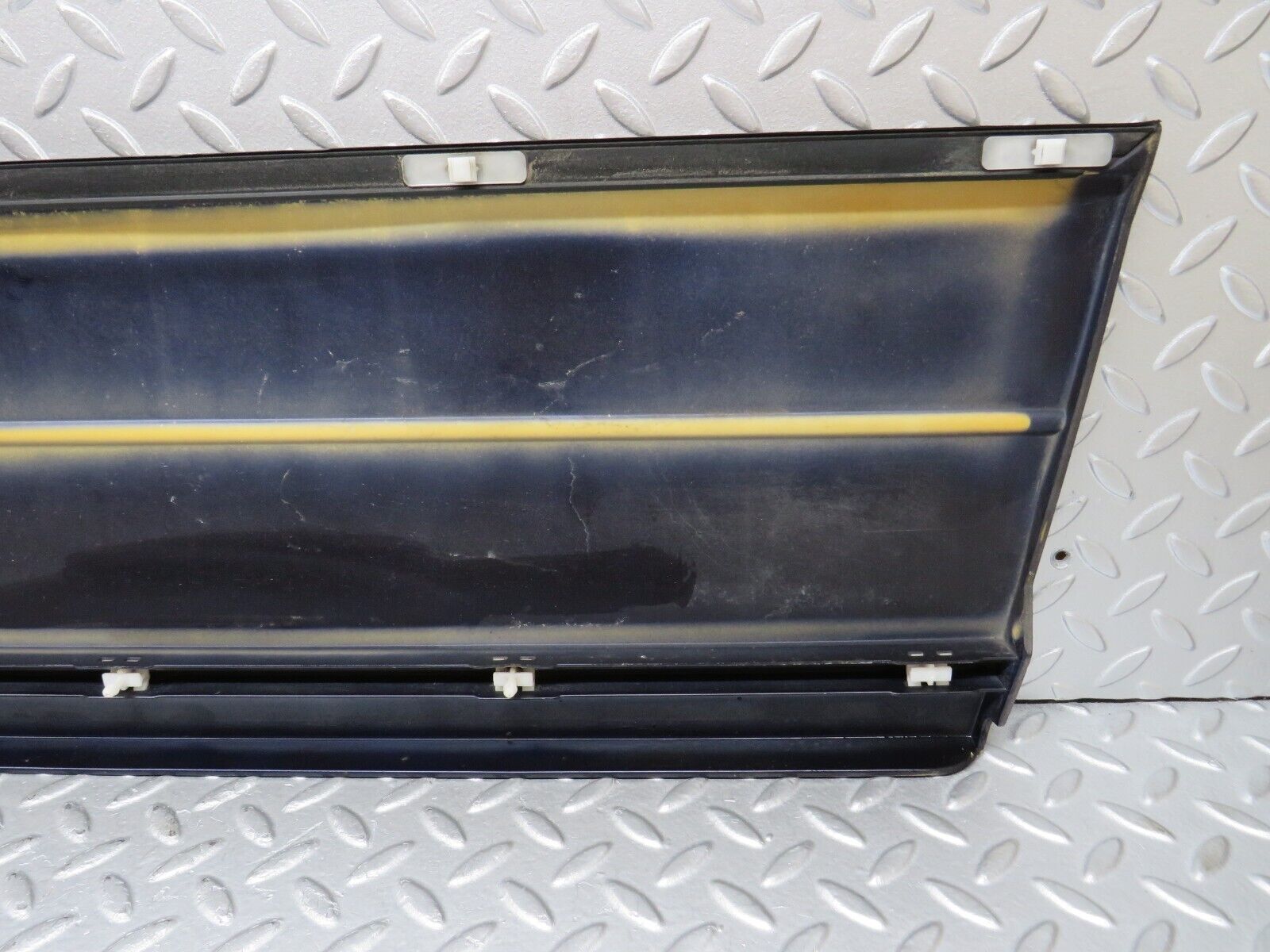 35293 Mercedes-Benz W140 Front Left Door Moulding Trim 1406907140