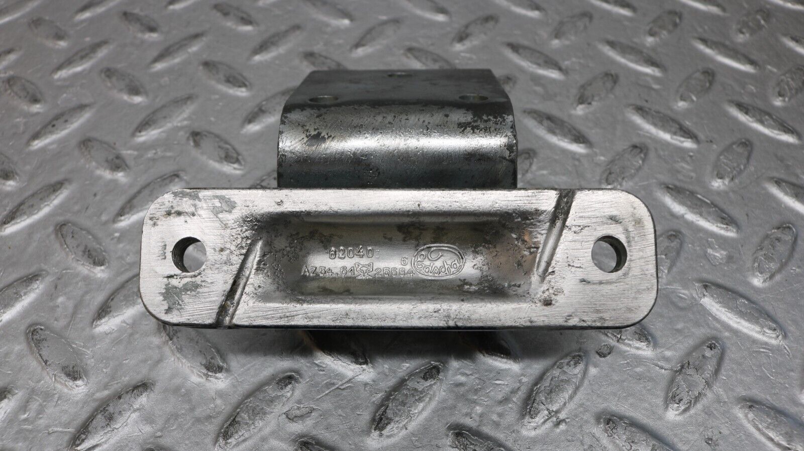 37272 Mercedes-Benz W109 300SEL Door Hinge Left Side