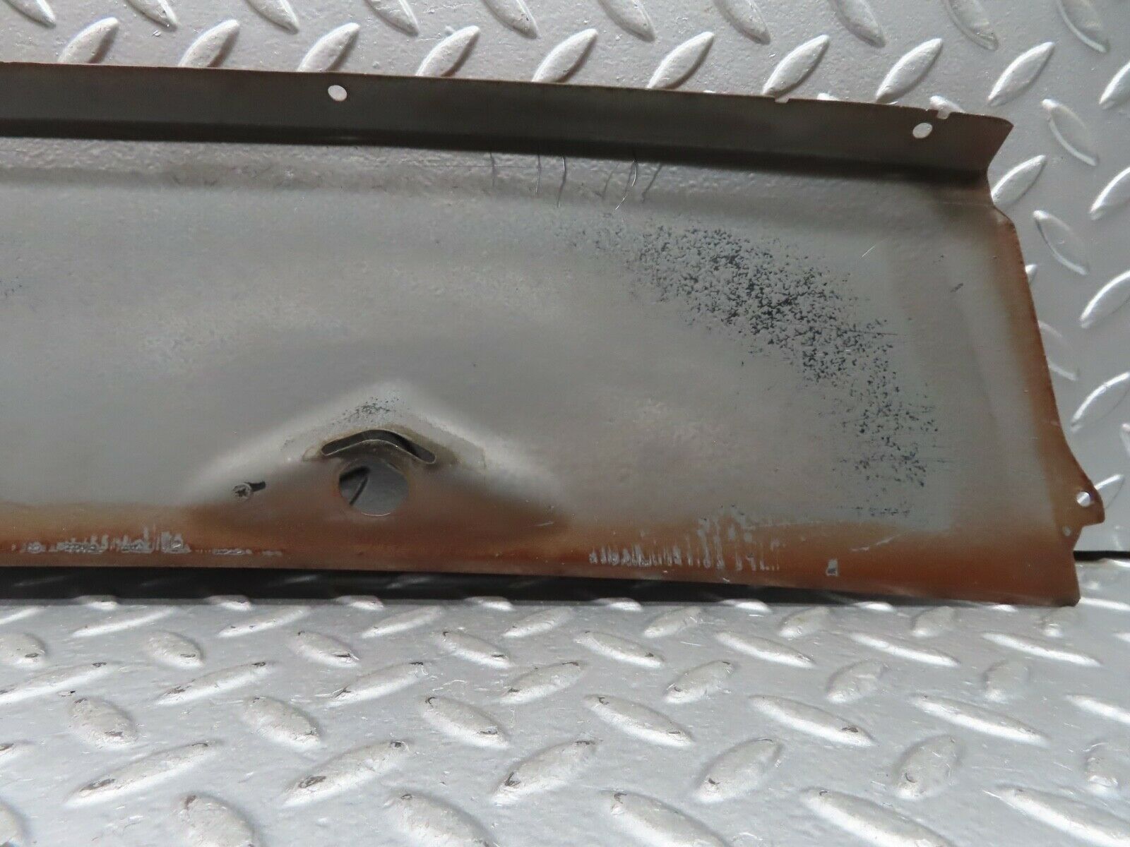 21216 Mercedes-Benz W123 230E Wiper Motor Assembly Cover Access Panel