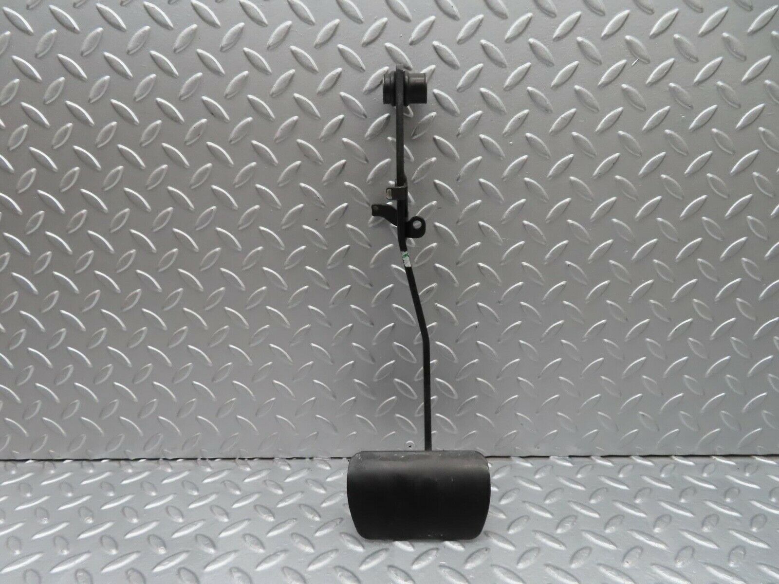 11959 Mercedes-Benz R129 300SL Coupe Brake Pedal