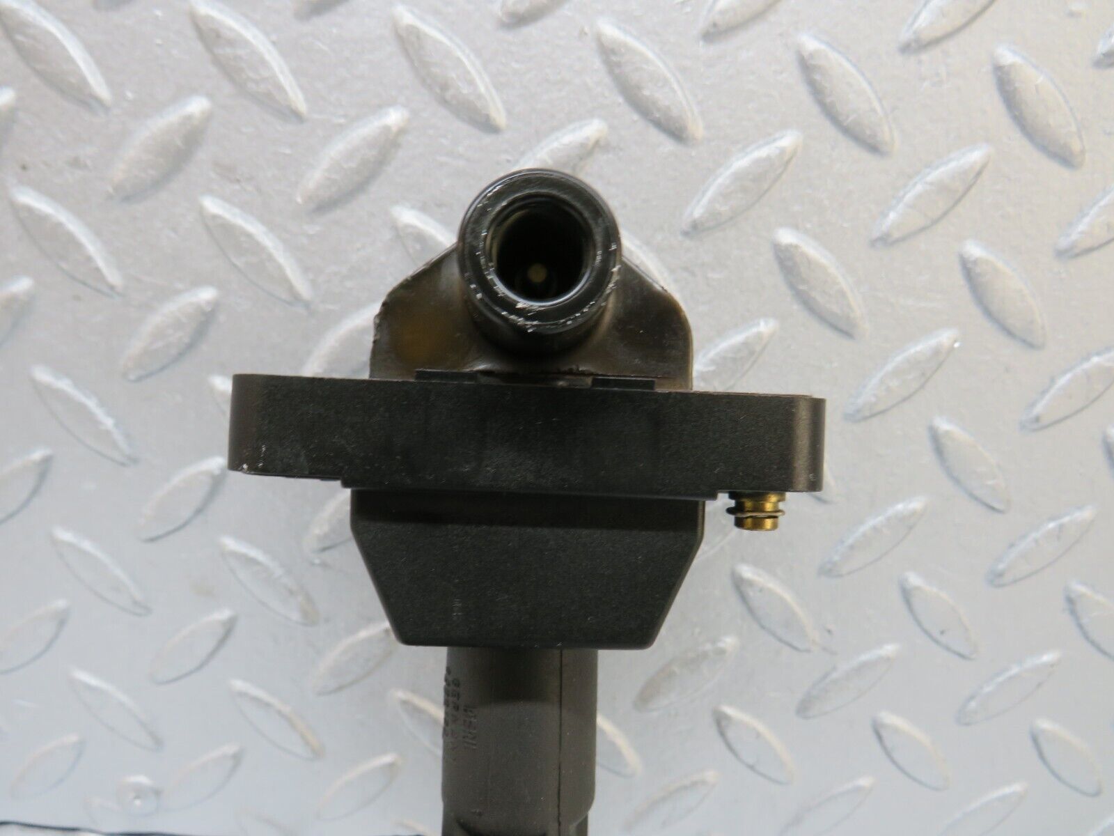 38080 Mercedes-Benz A124 320E Cabriolet Ignition Coil 0221506444 0001587003