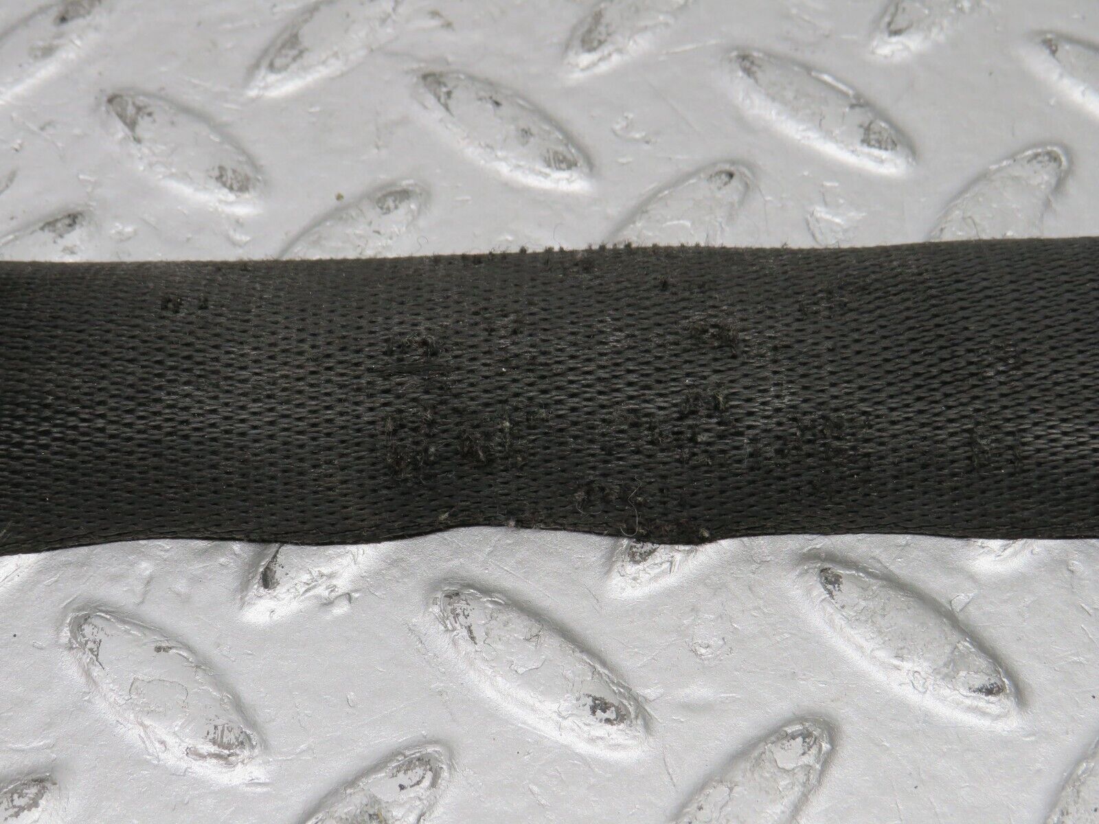 39056 Mercedes-Benz W201 190E 2.6L Front Right Seat Belt With Buckle 2018606885 1248606269