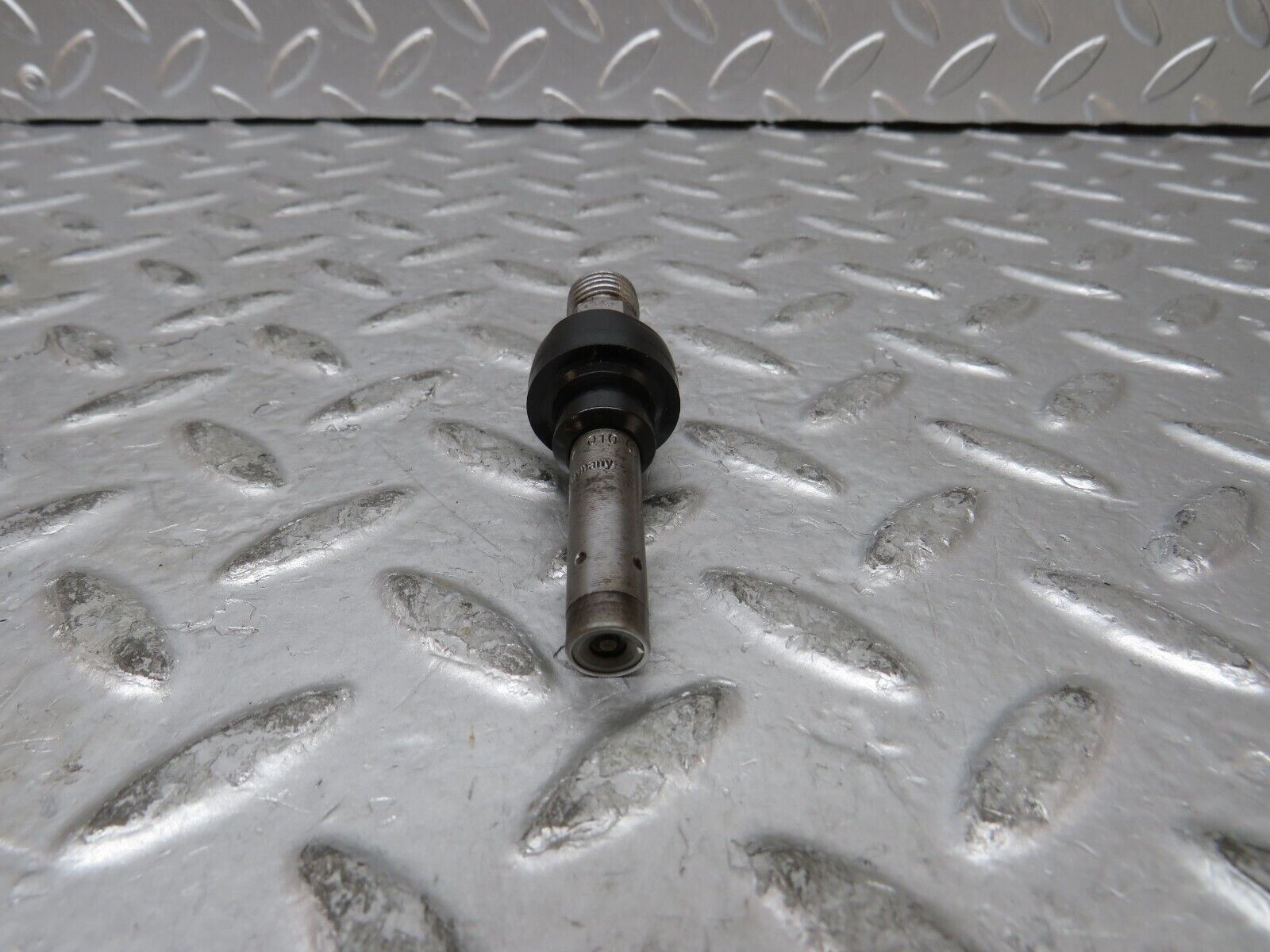 27424 Mercedes-Benz W123 280E Fuel Injector Bosch 0437502010