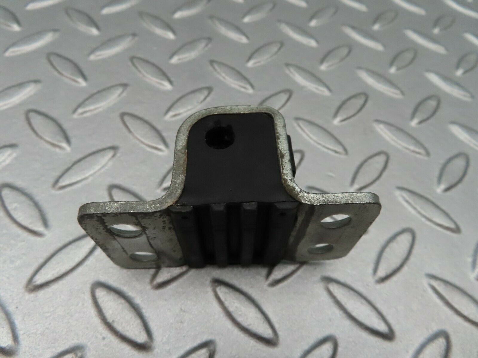 3724 Mercedes-Benz S123 200T Wagon Door Lock Latch Left Side