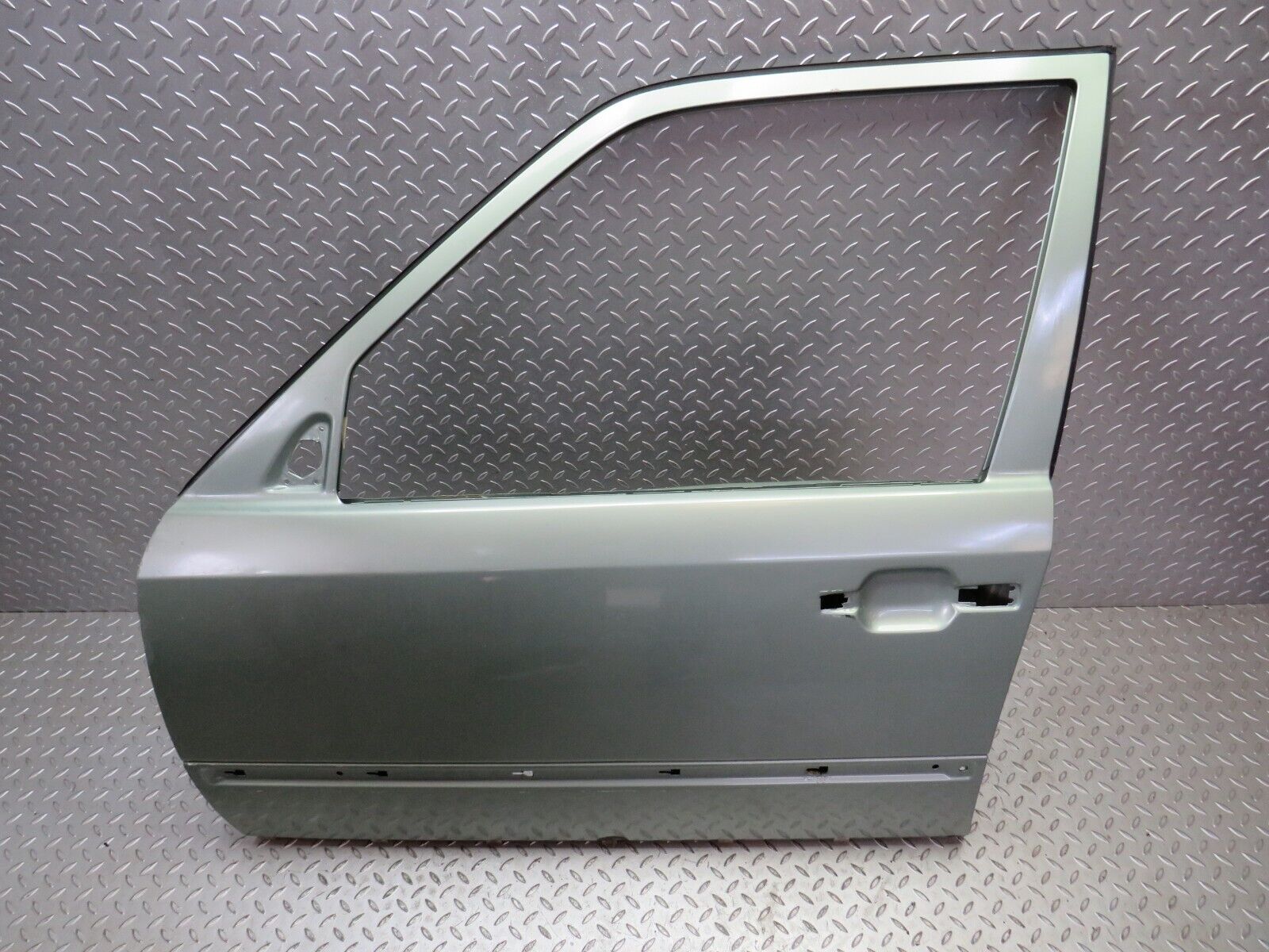 34239 Mercedes-Benz W124 260E Front Left Door