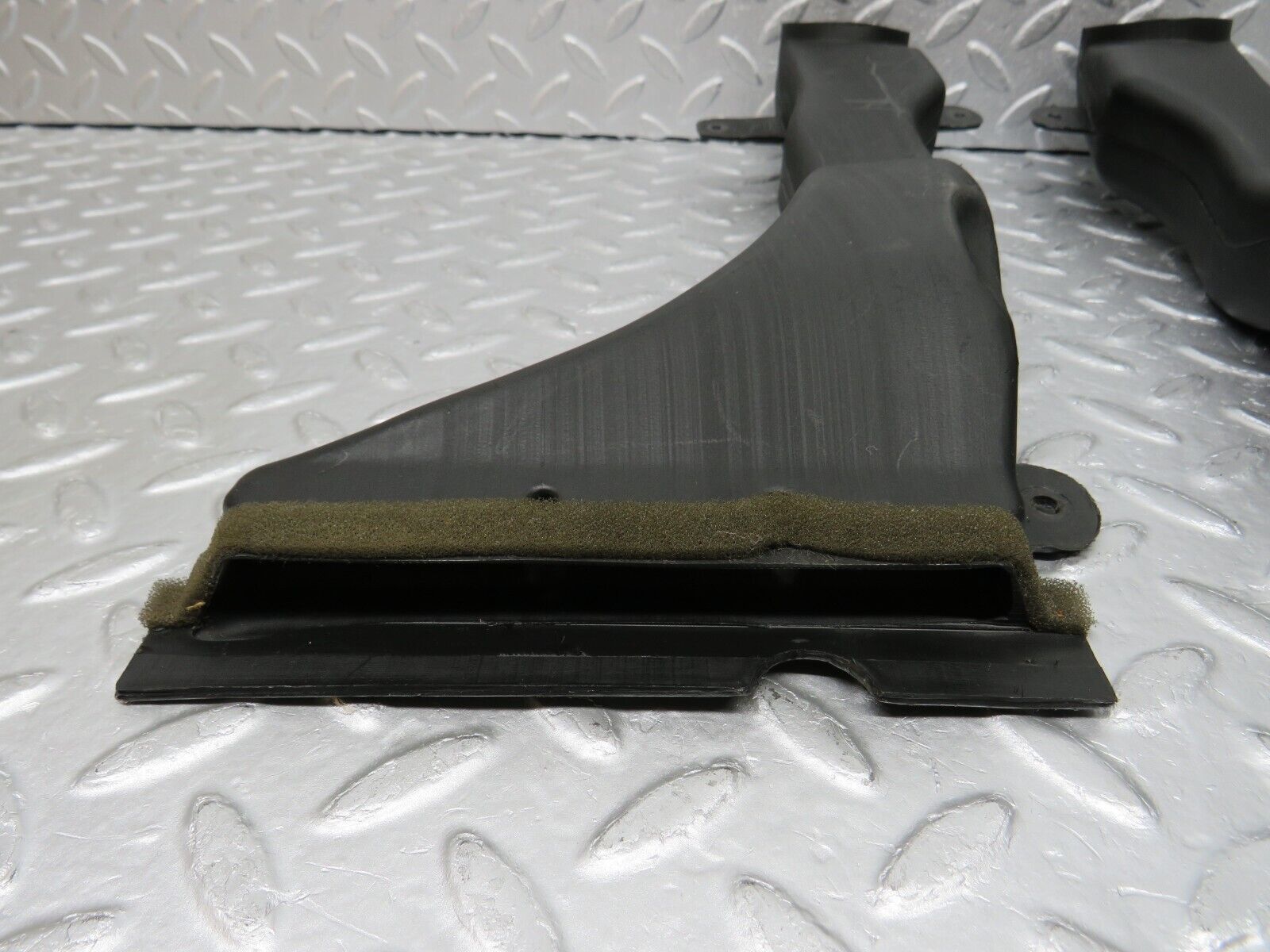 38300 Mercedes-Benz R129 280SL Coupe Front Air Vent Duct Pair 1298300344 1298300444