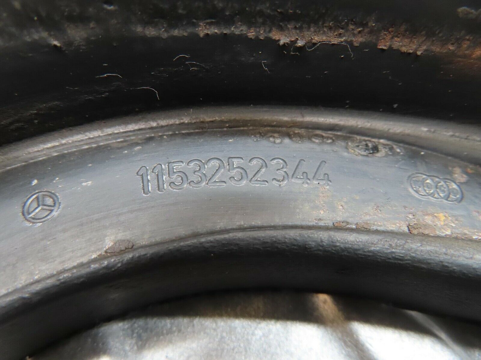 14131 Mercedes-Benz C107 280SLC Rear Coil Spring With Rubber Buffer