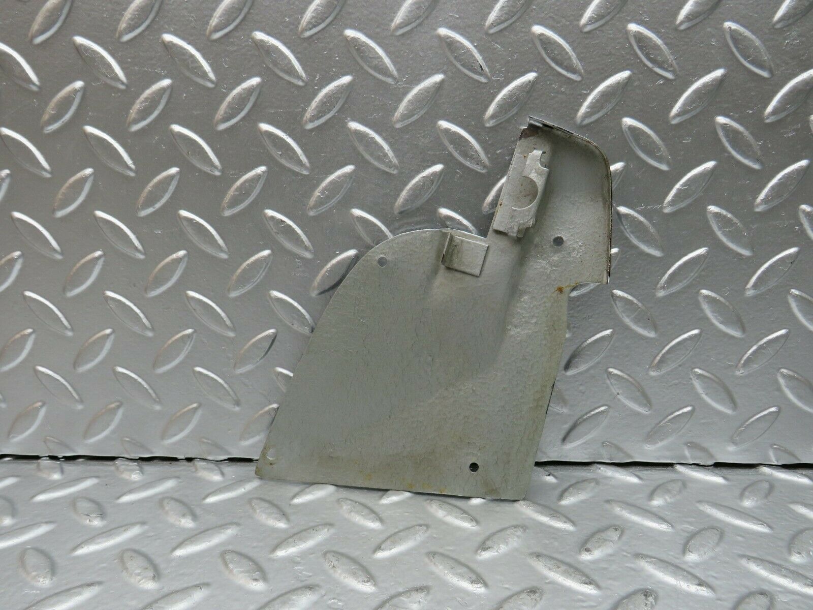 22746 Mercedes-Benz C107 450SLC Coupe B Pillar Chrome Cover Plate Left Side