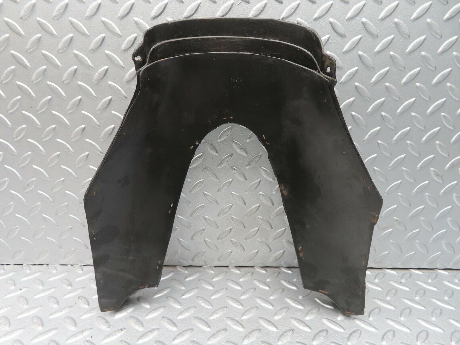 13290 Mercedes-Benz W111 220S Air Vent Duct 1108300024