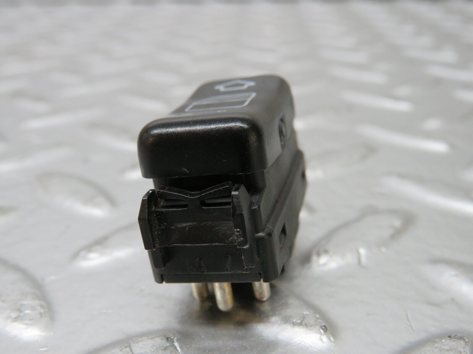 25352 Mercedes-Benz W201 190D Electric Window Switch Left 1248204610