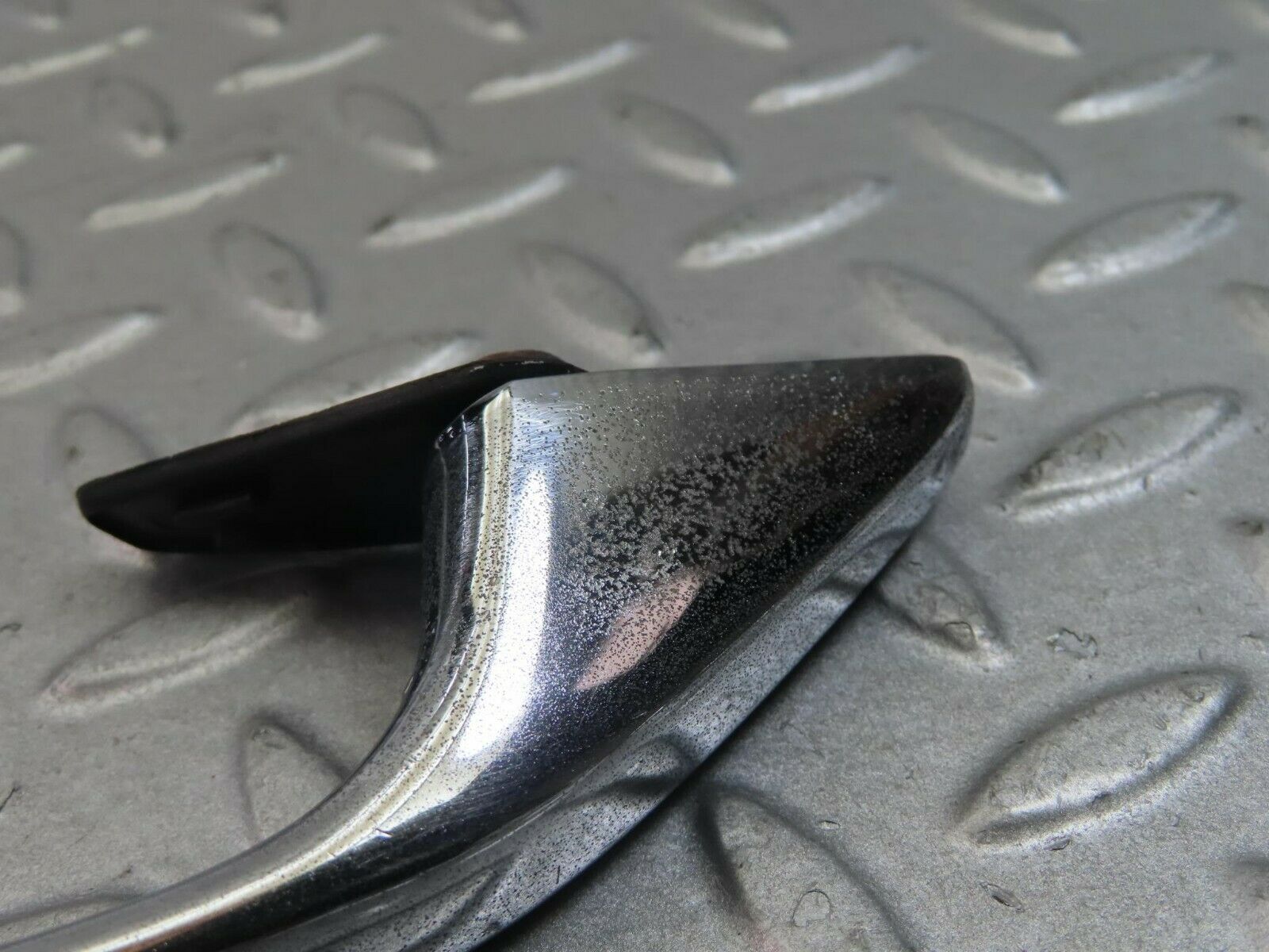 8789 Mercedes-Benz W108 Chrome Door Handle Front Left No Key 1087661301