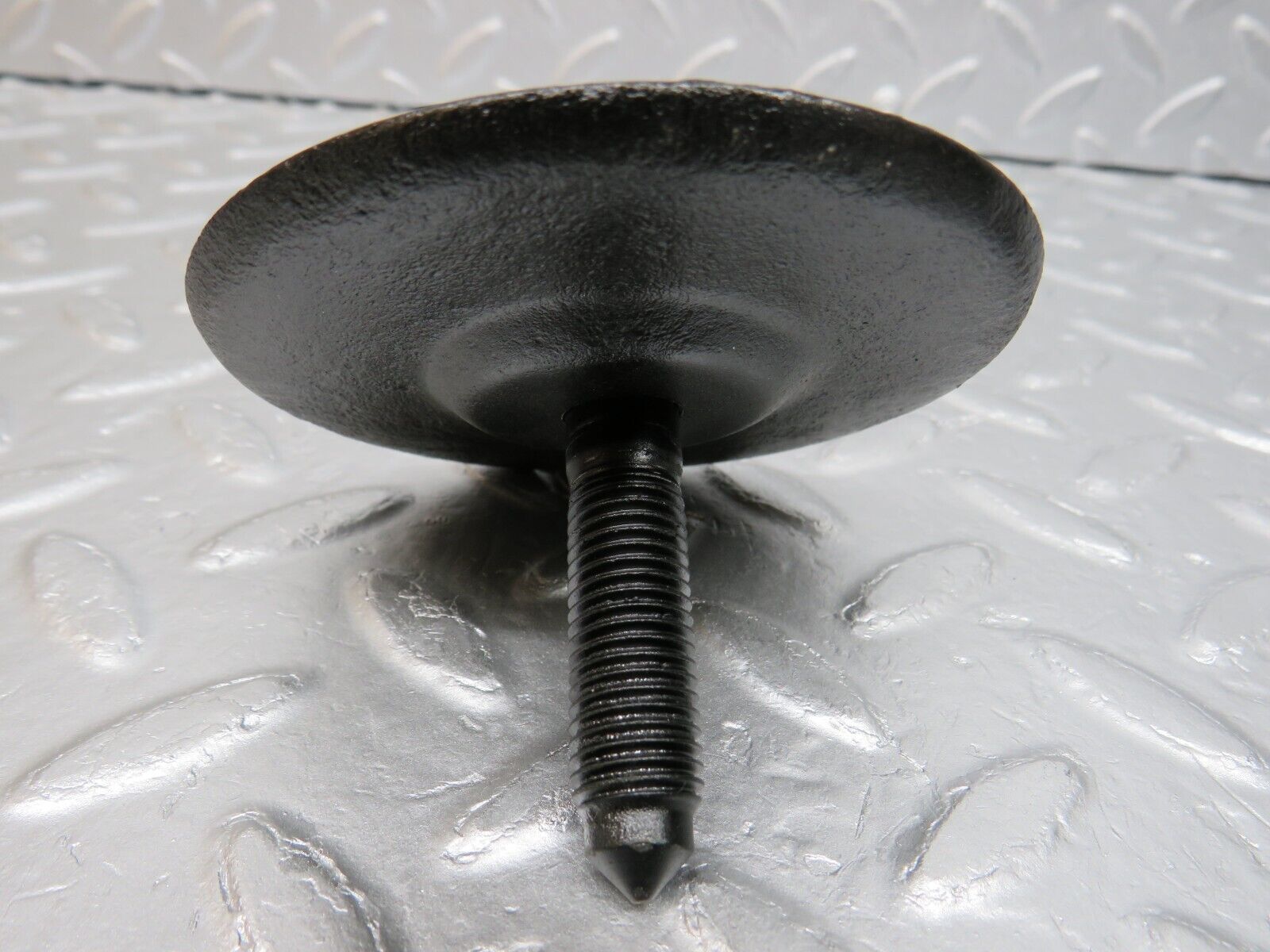 39755 Mercedes-Benz R129 320SL Coupe Engine Mount Bracket Bolt 2x