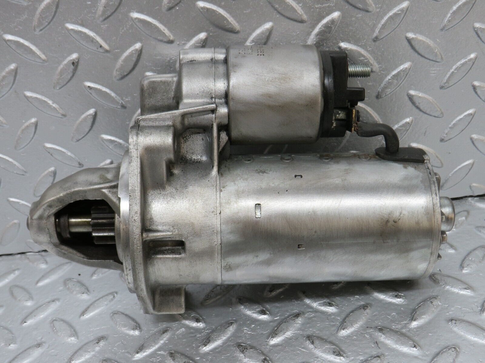 33862 Mercedes-Benz W201 190E 2.0L Starter Motor Bosch 0001108003 0331303053553