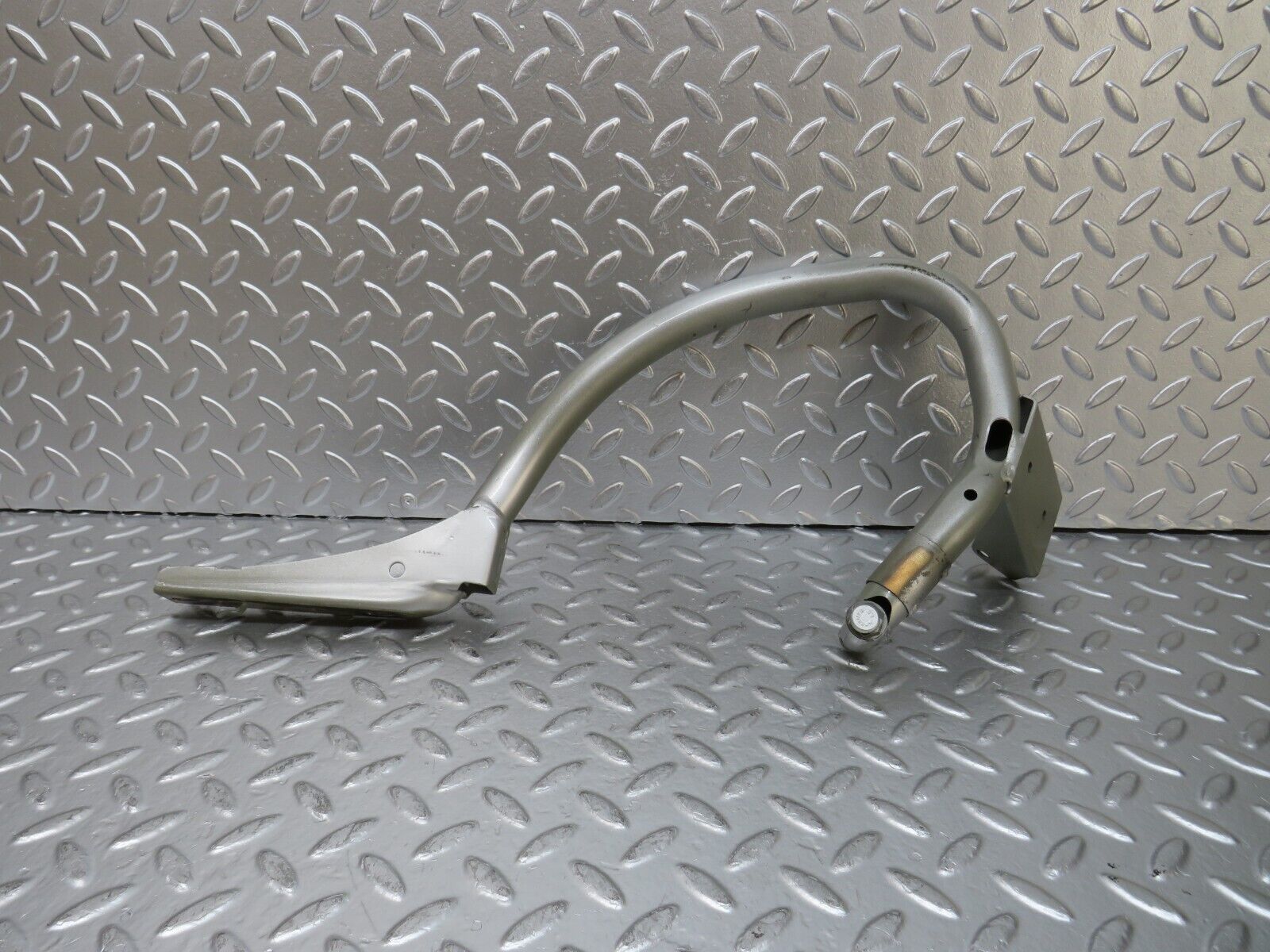 25013 Mercedes-Benz W140 S320 Trunk Lid Hinge Right Side