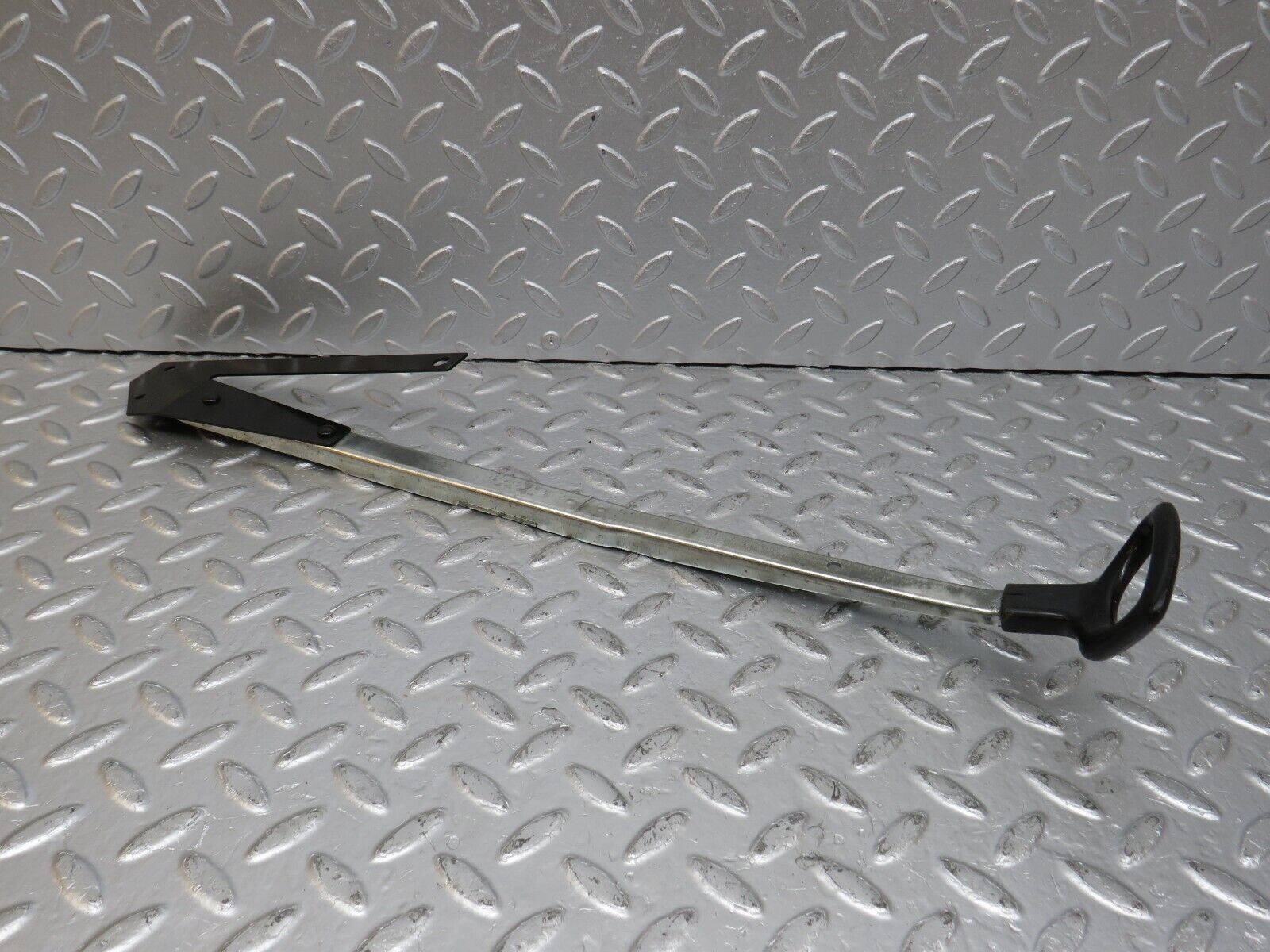 33885 Mercedes-Benz C123 230CE Coupe Front Right Sliding Adjust Handle