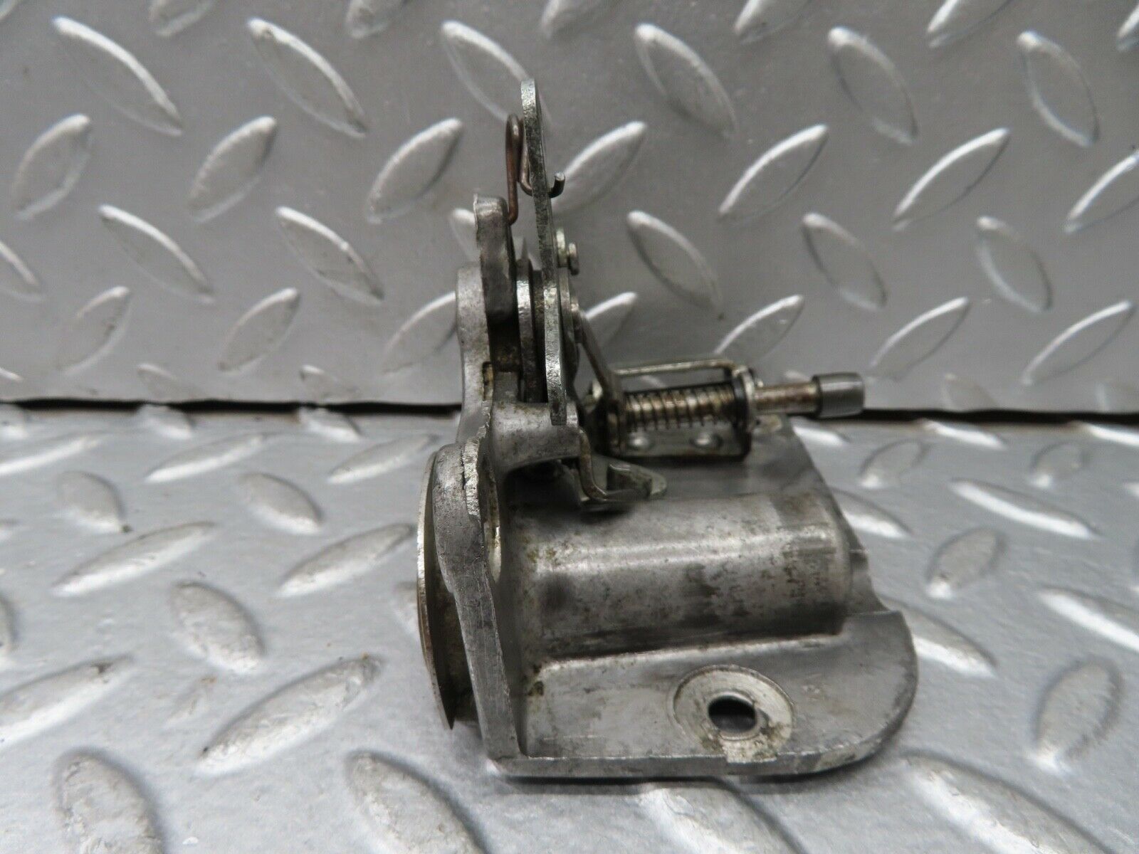 18850 Mercedes-Benz W121 190b Ponton Rear Right Door Lock Mechanism