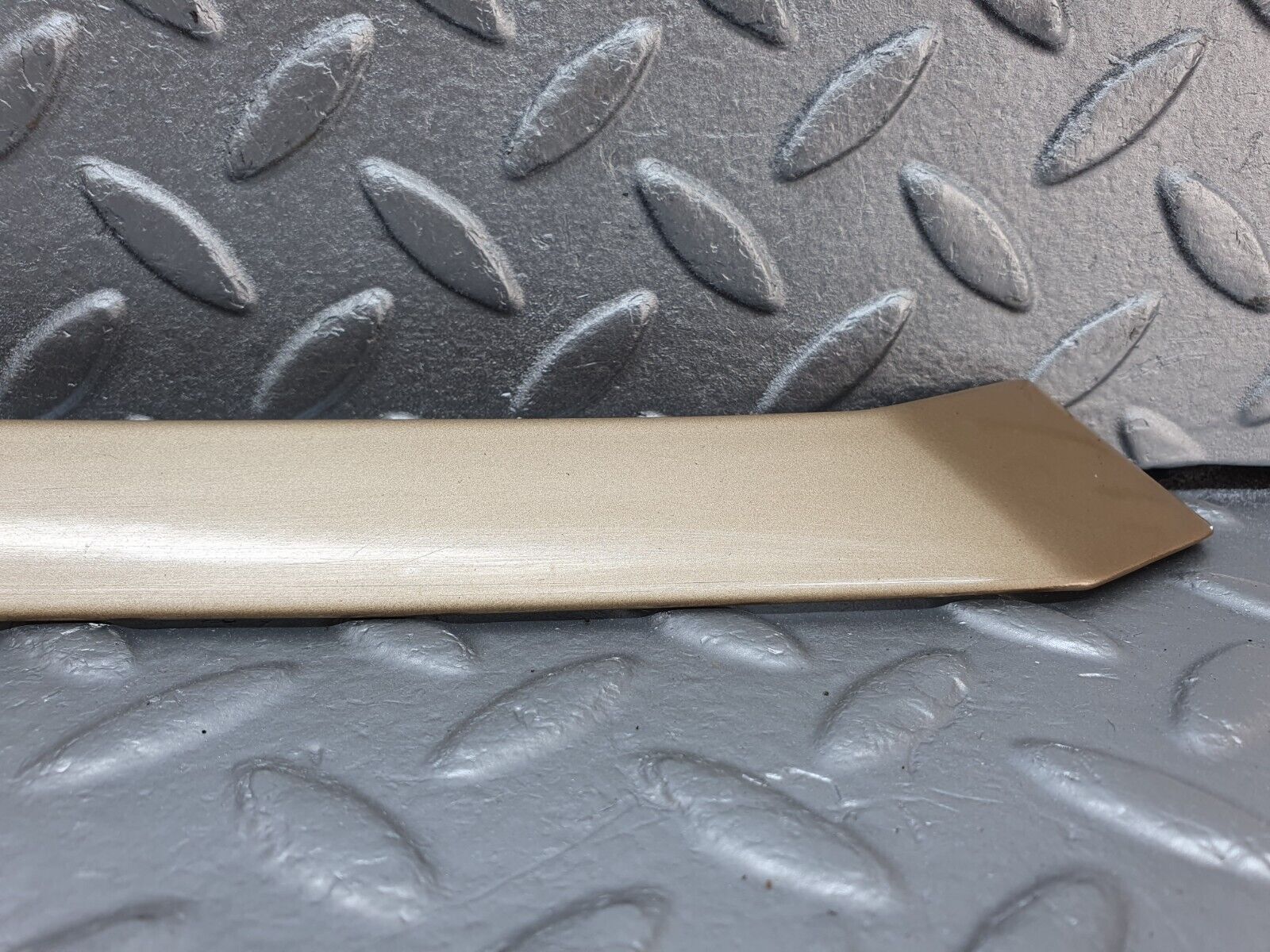 41489 Mercedes-Benz W124 200E B Pillar Exterior Trim Left Side