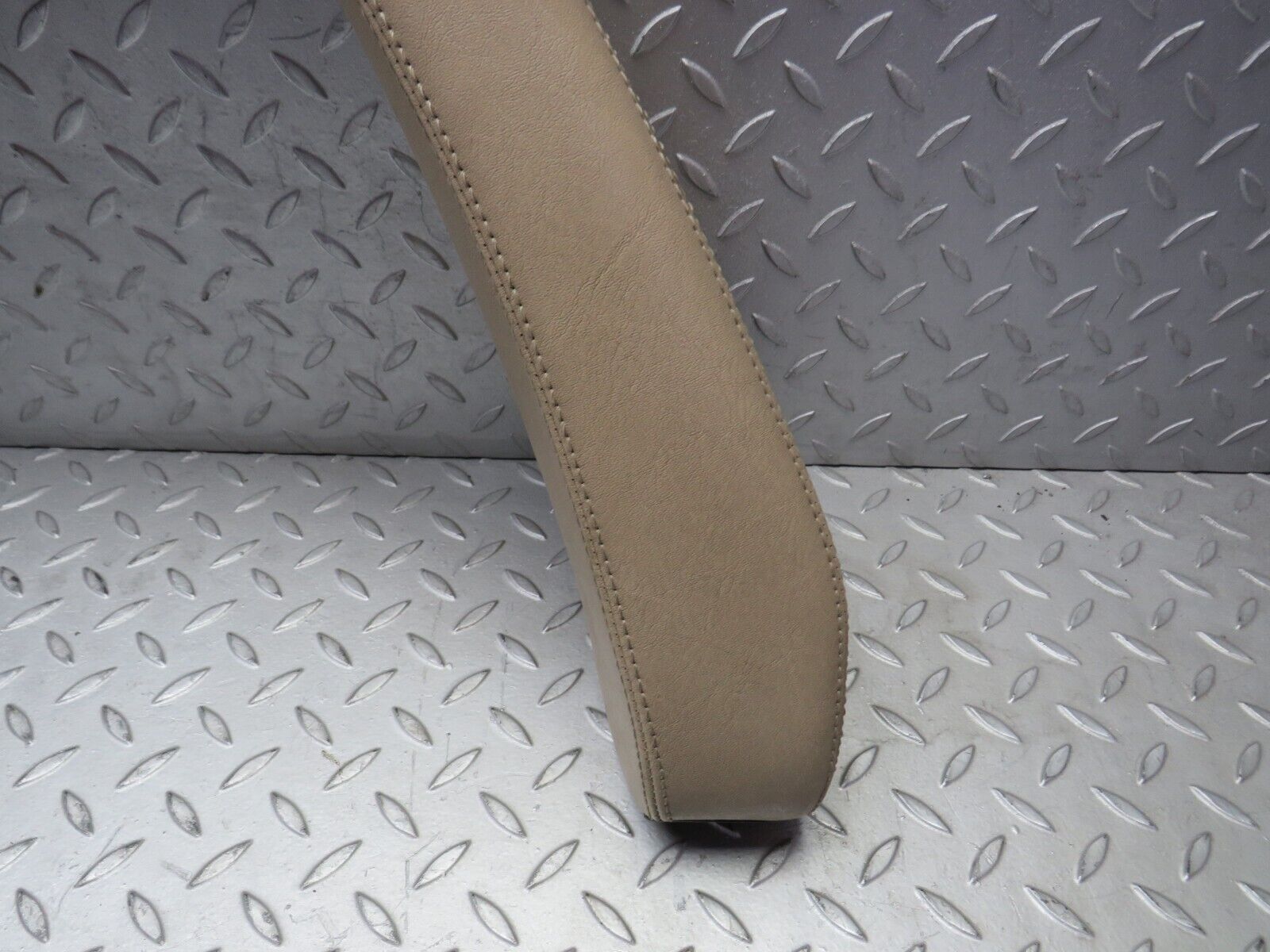 38618 Mercedes-Benz R129 280SL Coupe Roll Over Bar Beige