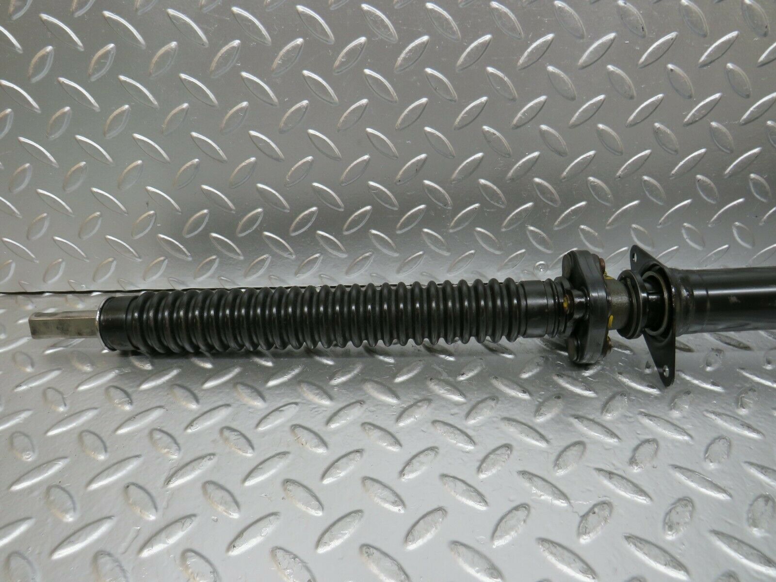 24337 Mercedes-Benz S124 220TE Wagon Steering Column