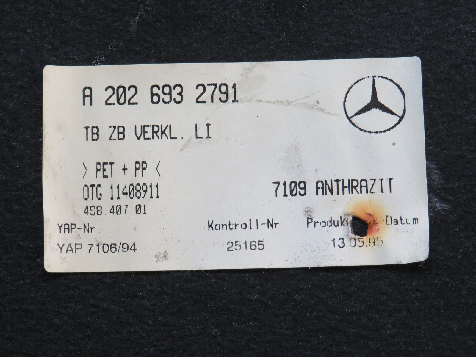 33214 Mercedes-Benz W202 C180 Trunk Boot Panel Cover Left Grey 2026932791