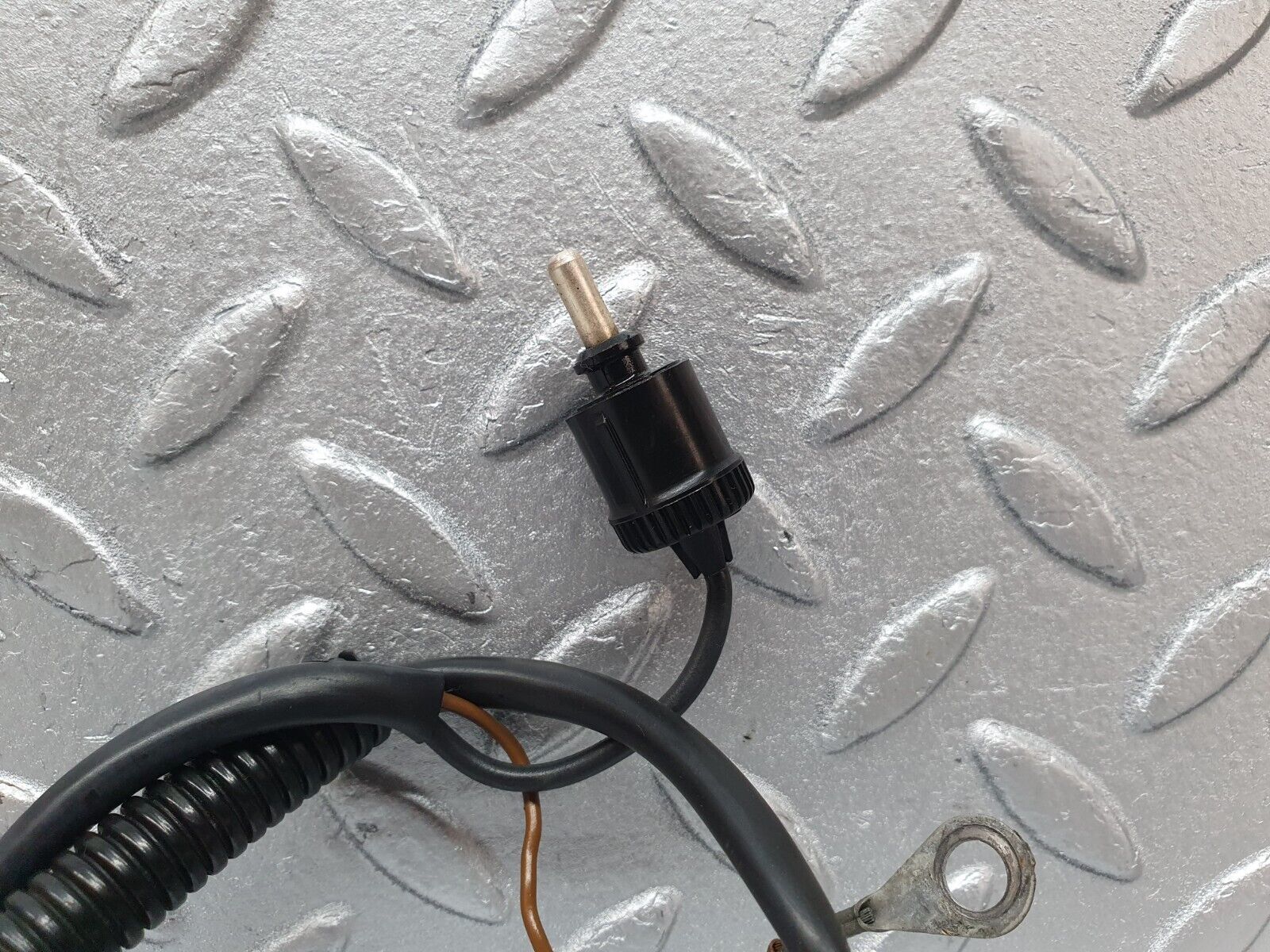 41587 Mercedes-Benz W124 200E Engine Cooling Fan Wire 1245402809