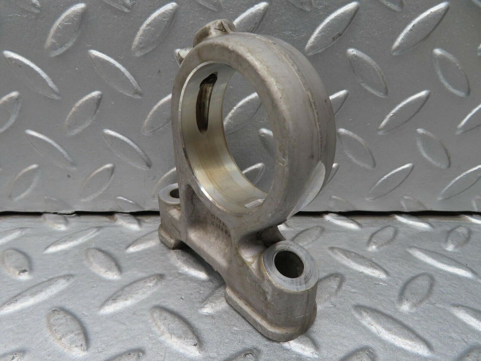 16553 Mercedes-Benz C107 350SLC Coupe Camshaft Tower Bearing 1160512112