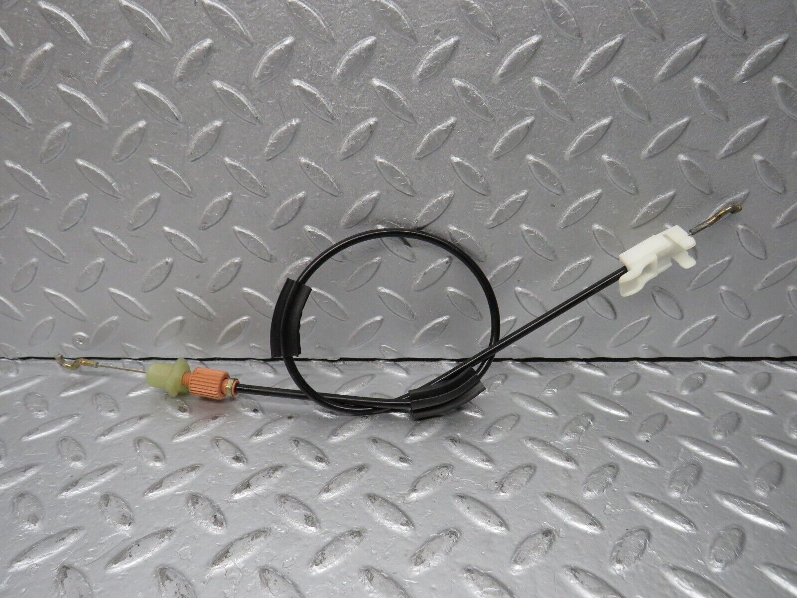 38475 Mercedes-Benz R129 280SL Coupe Door Lock Cable
