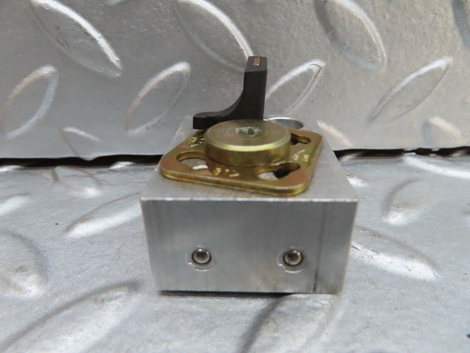 17468 Mercedes-Benz R129 300SL Coupe Soft Top Hydraulic Valve