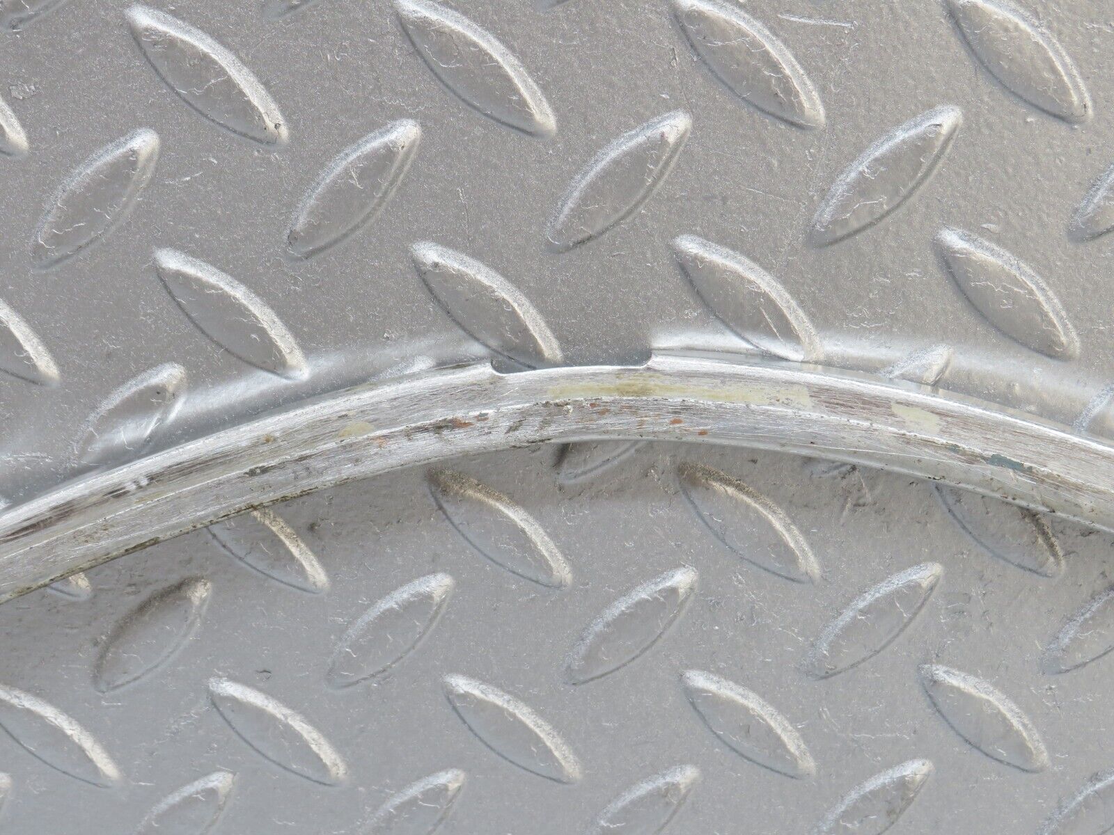 35865 Mercedes-Benz W108 Rear Left Door Window Chrome Trim