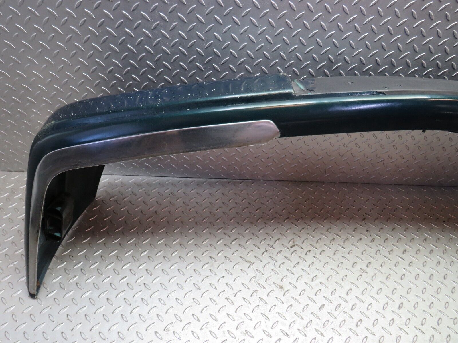 27730 Mercedes-Benz S124 300TE Wagon Front Bumper