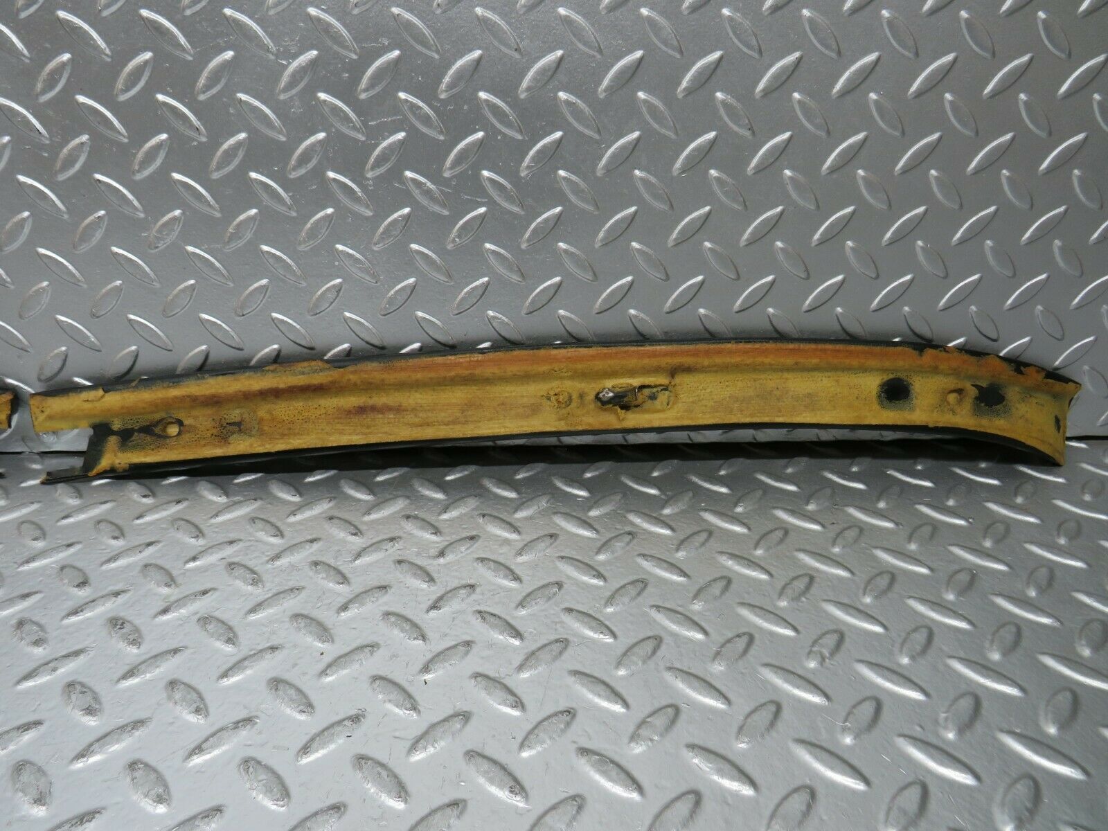 23476 Mercedes-Benz W114 280E Front Headlining Roof Panel Black