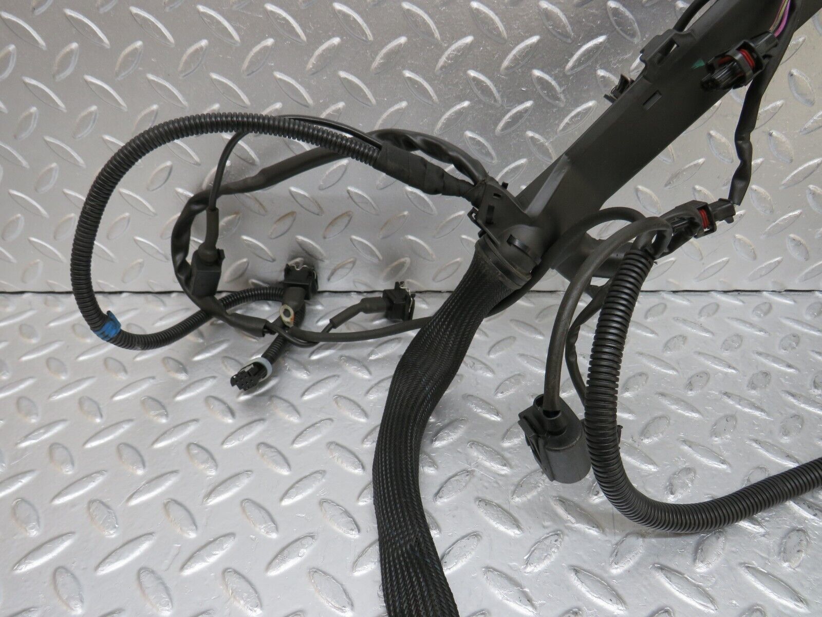 34990 Mercedes-Benz W210 320E Engine Wire Wiring Harness 2104401206