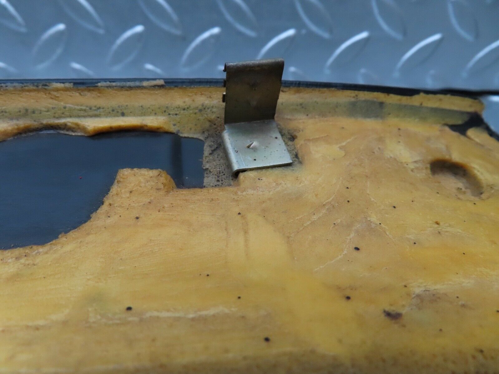 19058 Mercedes-Benz W123 300D A Pillar Cover Left Side Black