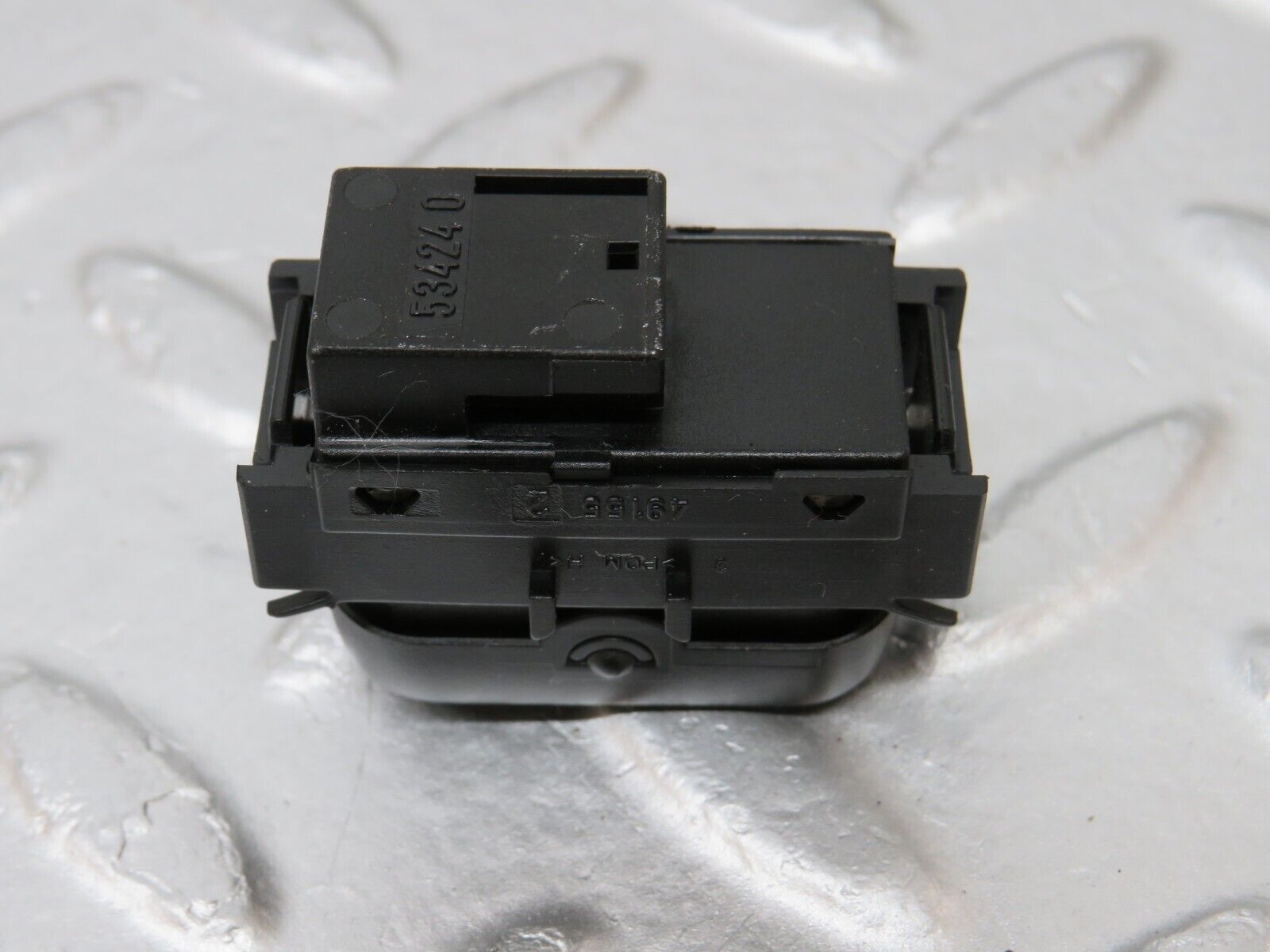 34755 Mercedes-Benz W210 320E Electric Window Switch 2108208210