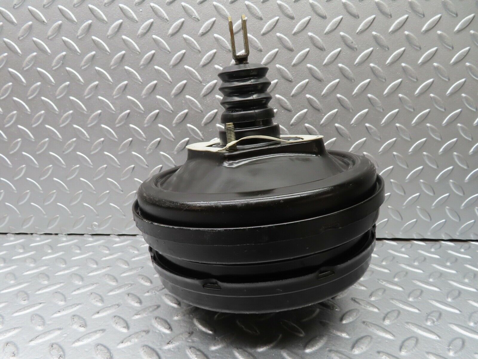 20100 Mercedes-Benz R129 300SL Coupe Brake Booster Lucas 0034305530