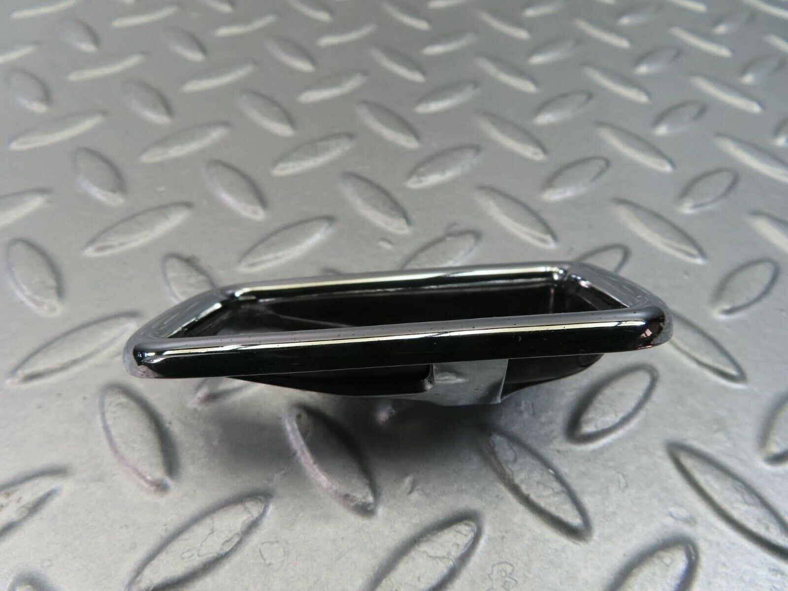 8878 Mercedes-Benz W108 Chrome Frame For Door Opener Right 1087660611