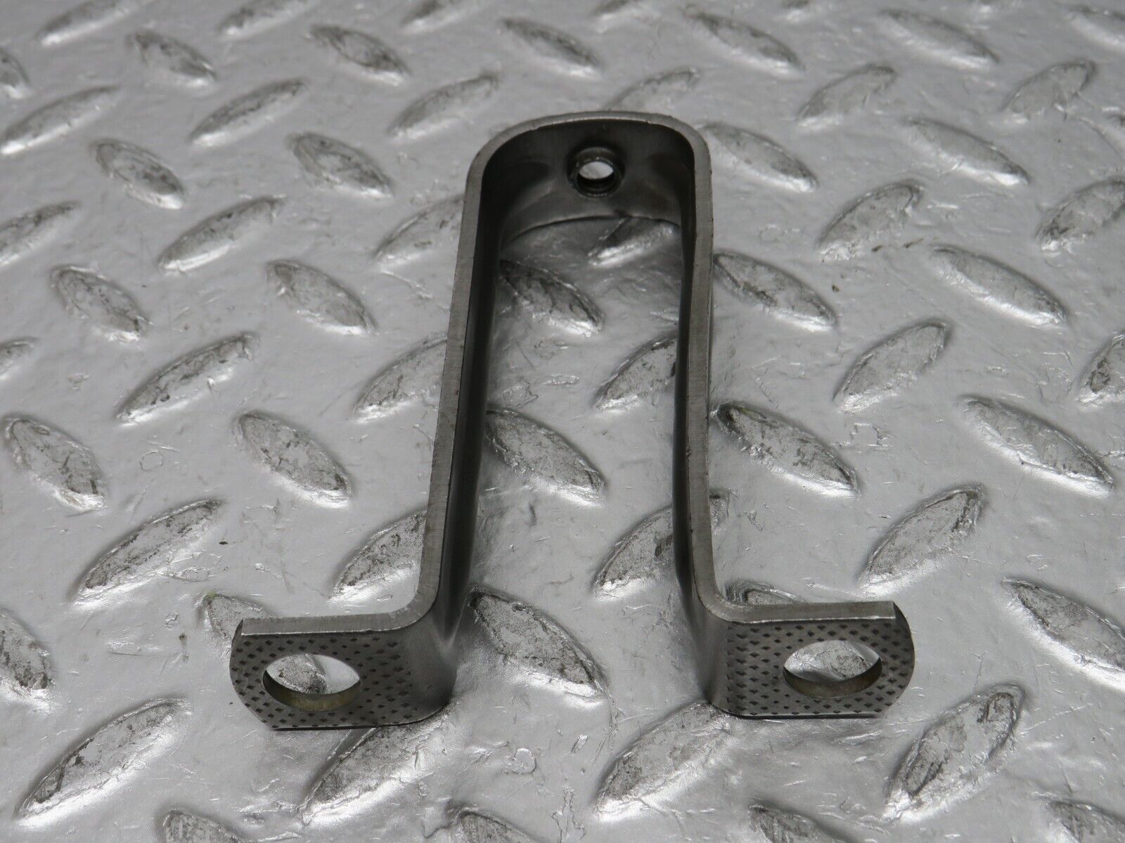 0281 Mercedes-Benz W120 Ponton Valve Cover Support